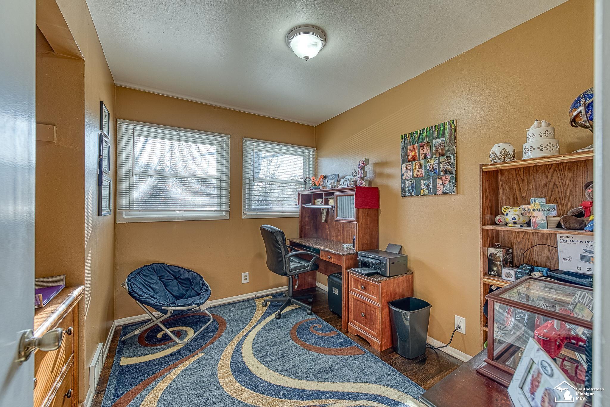 29370 Tamarack Drive