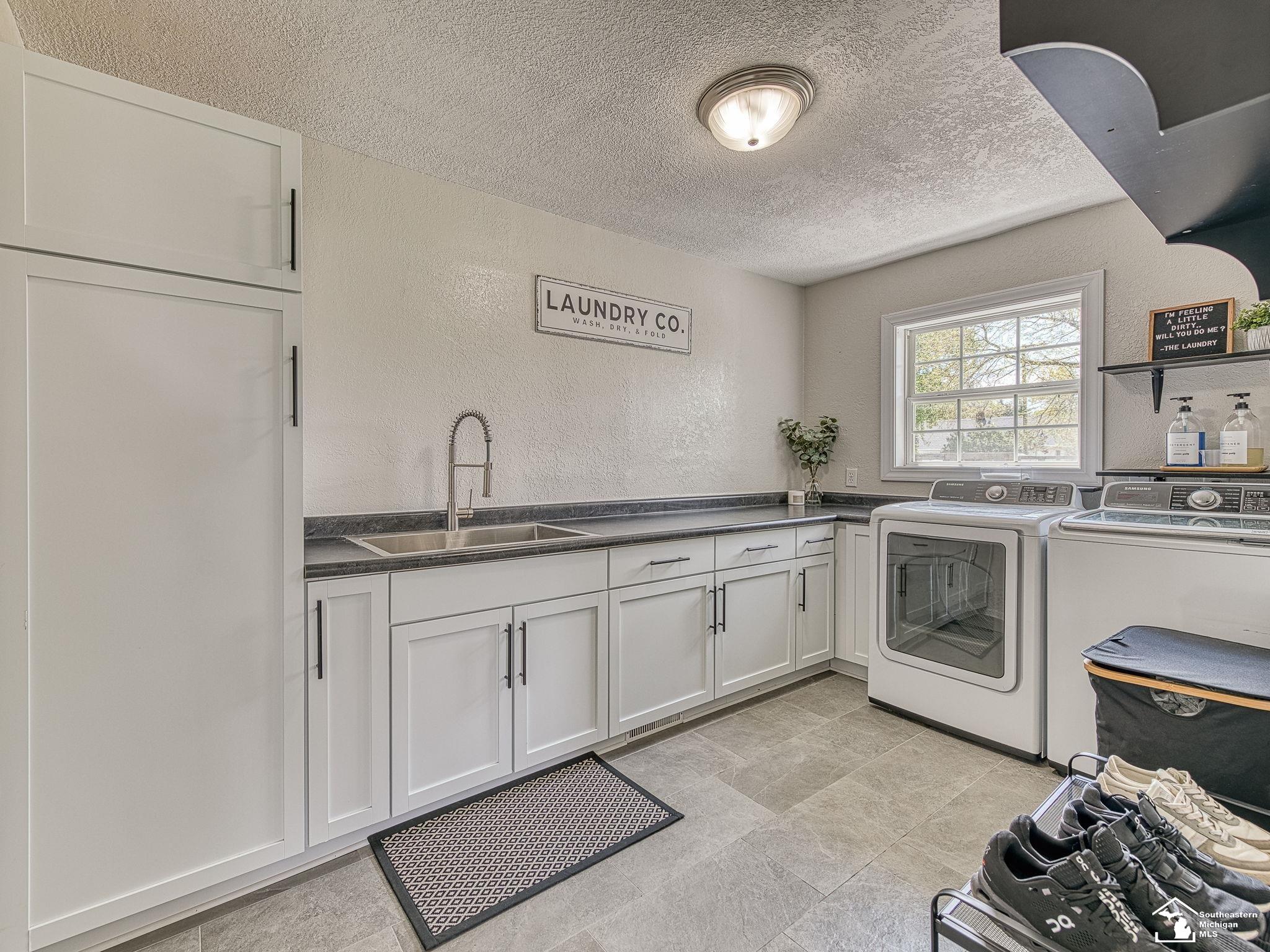 266 E Center Street