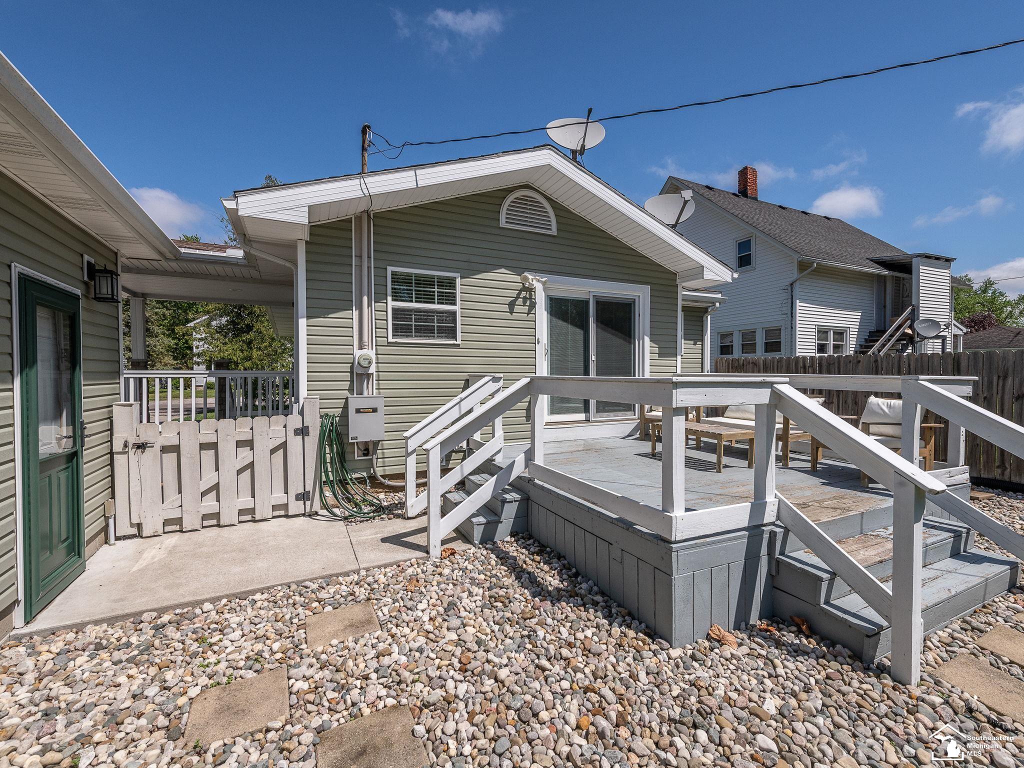 266 E Center Street