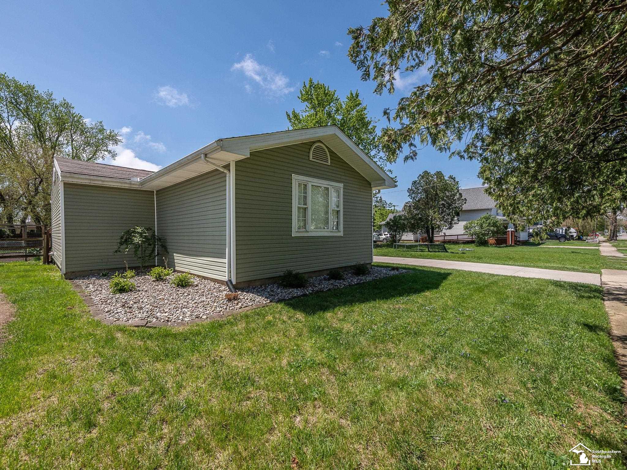 266 E Center Street