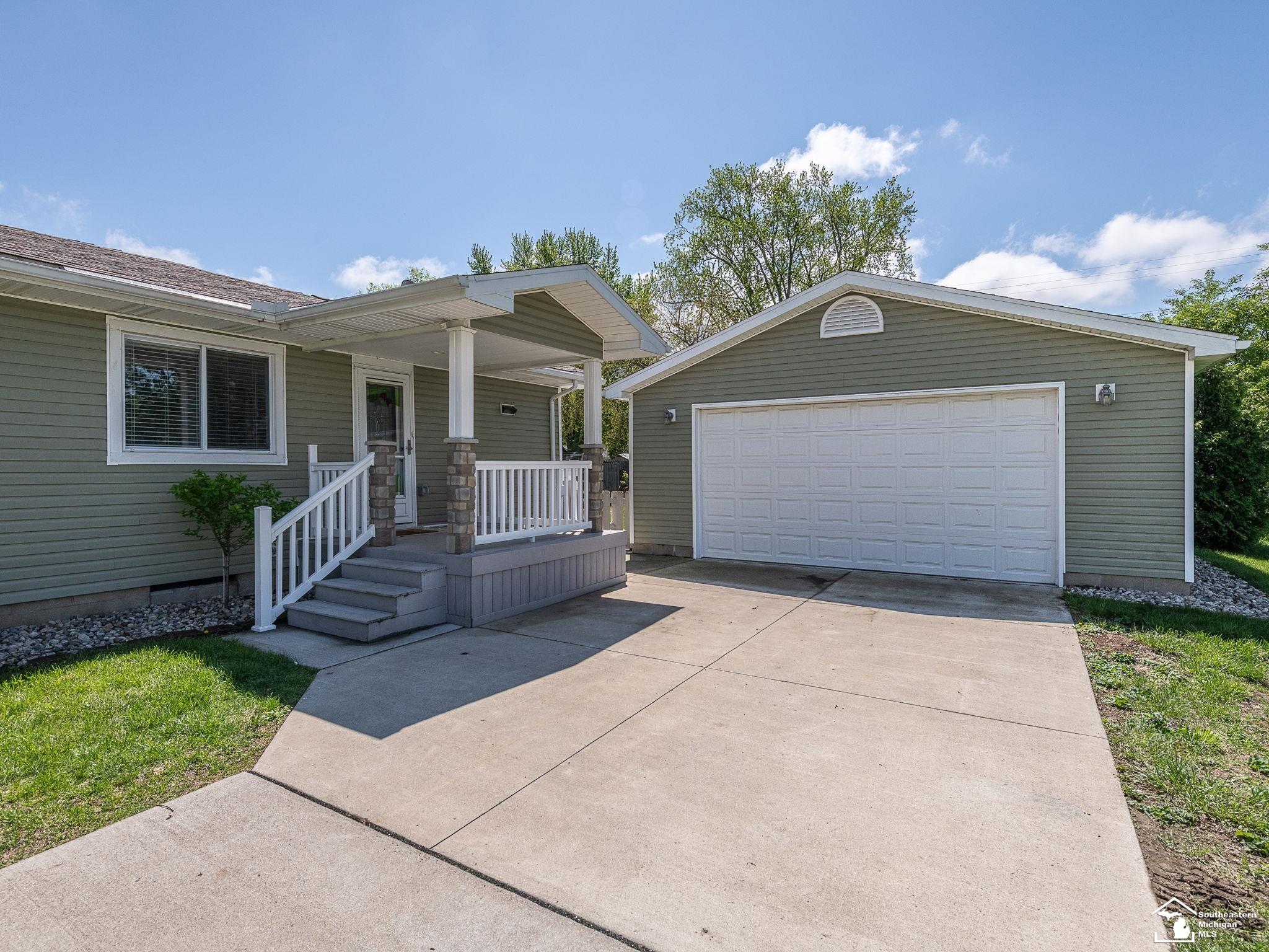 266 E Center Street