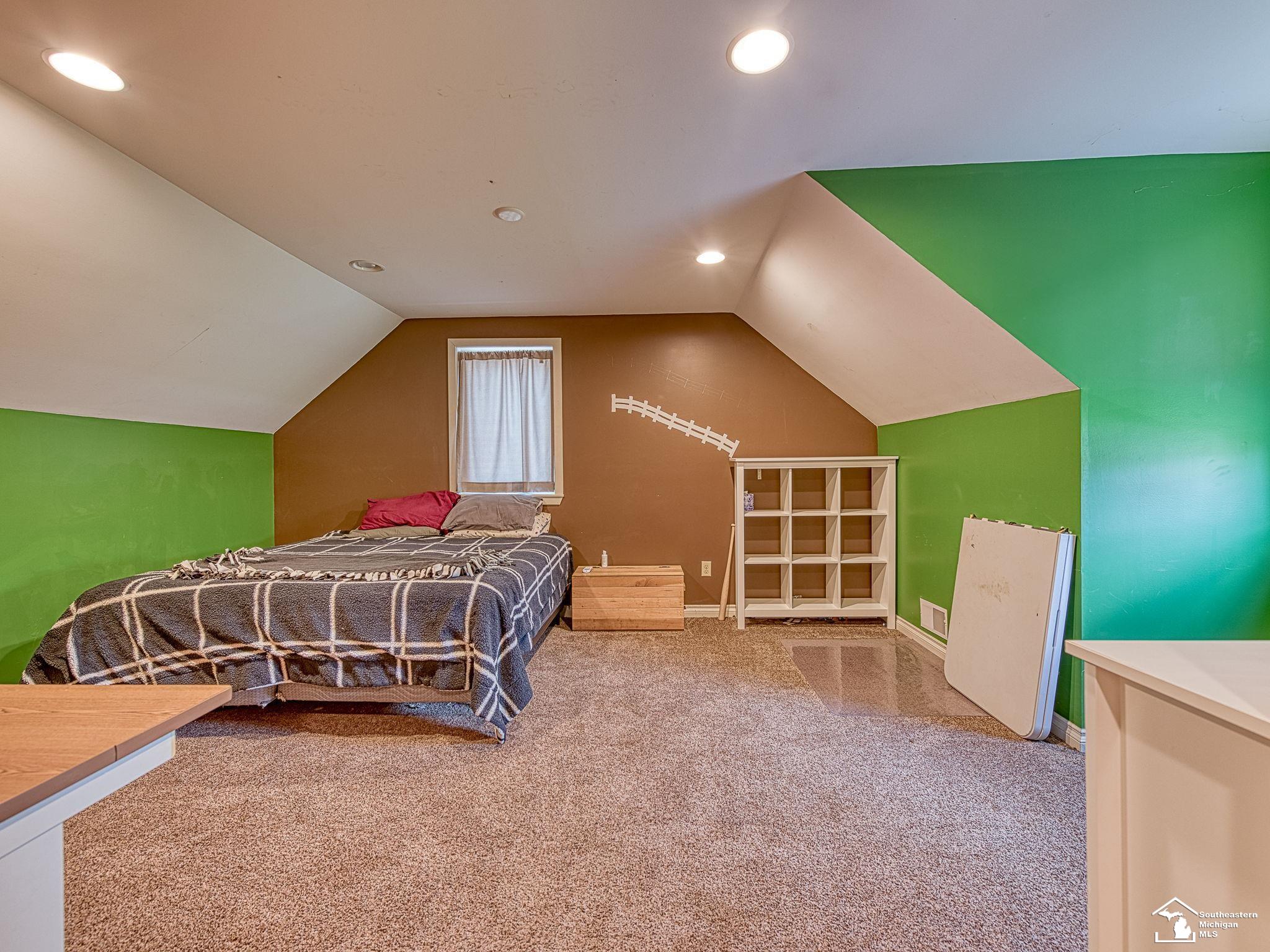 2755 W Samaria Road