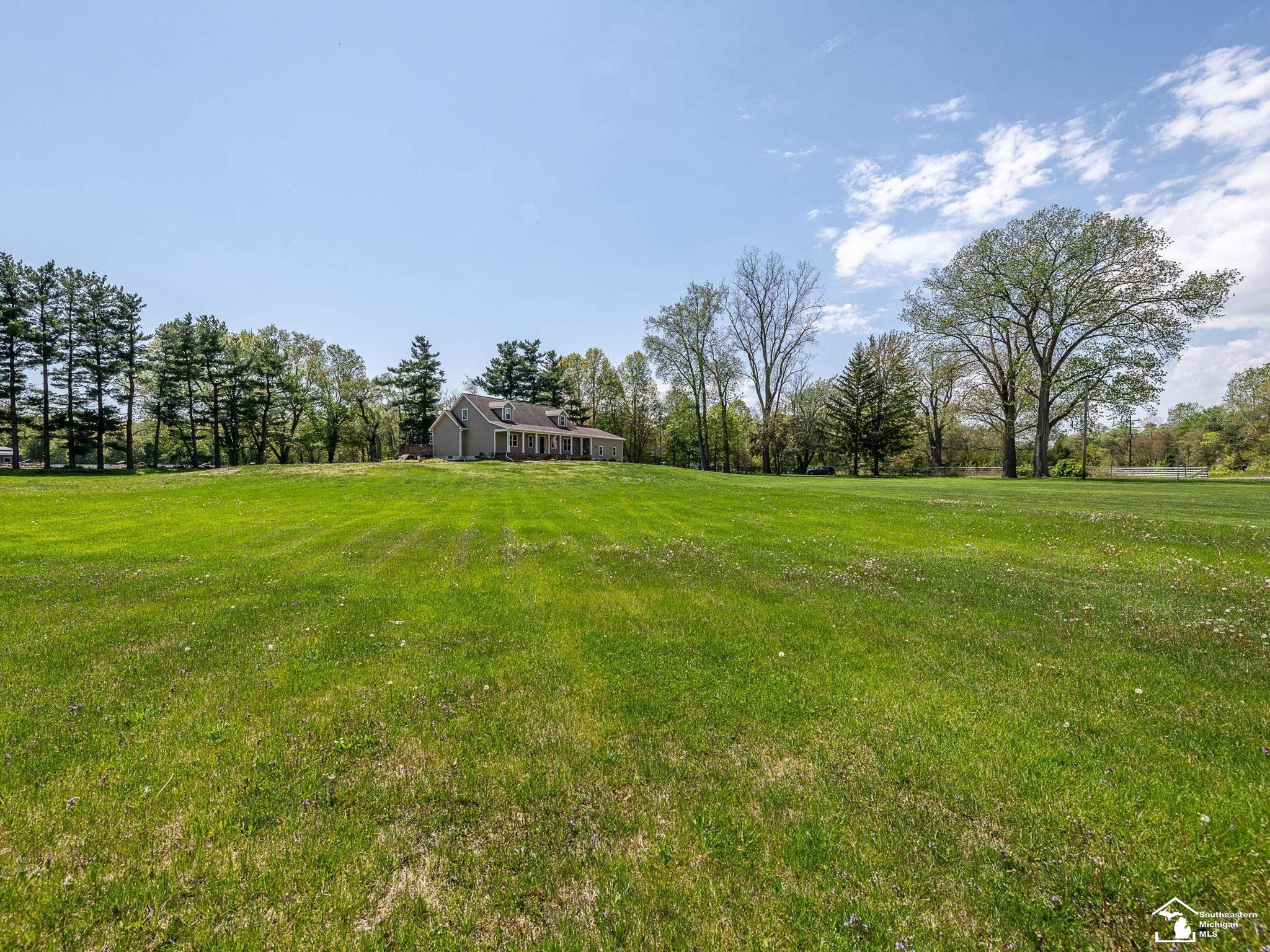 2755 W Samaria Road