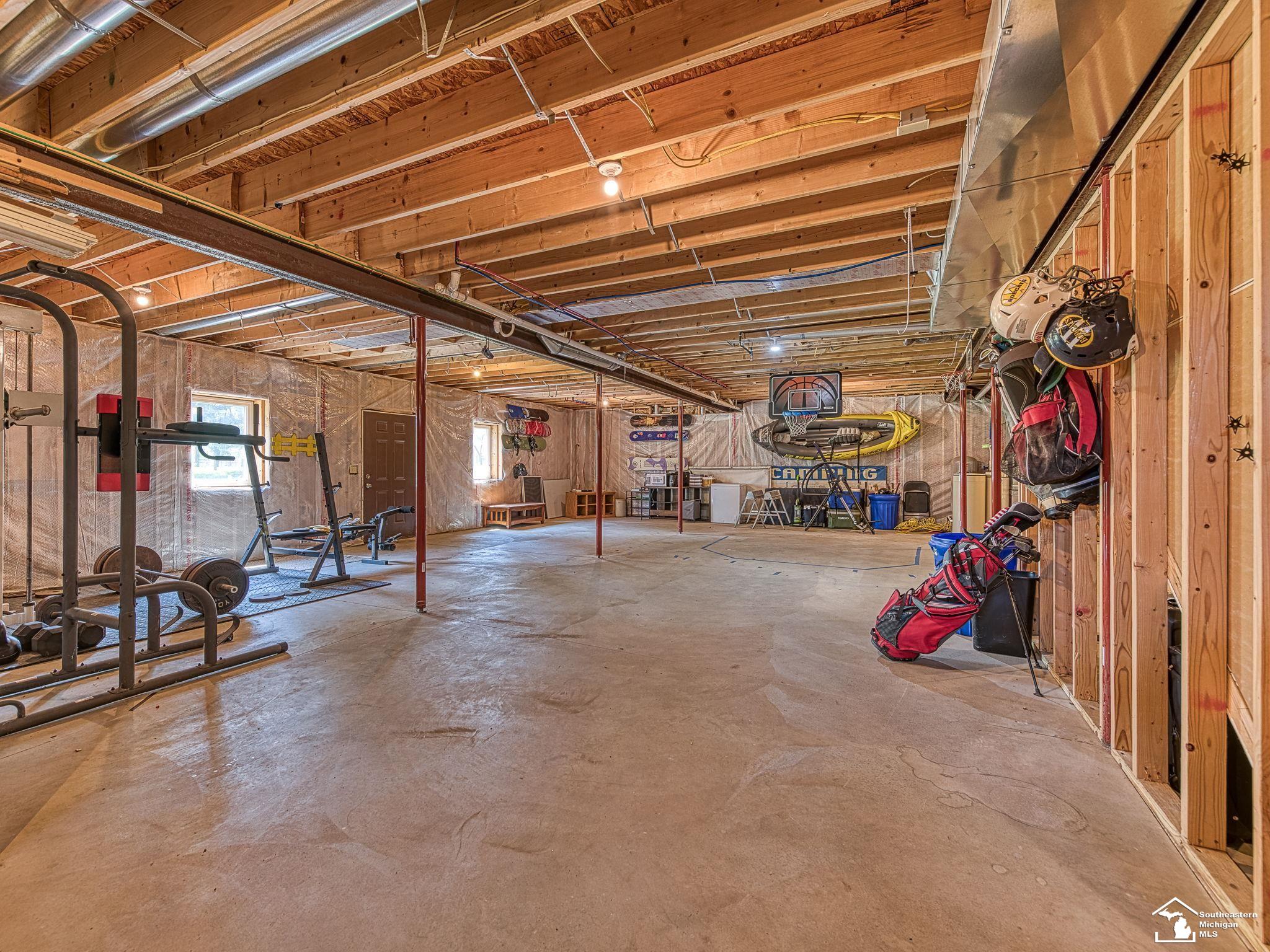 2755 W Samaria Road