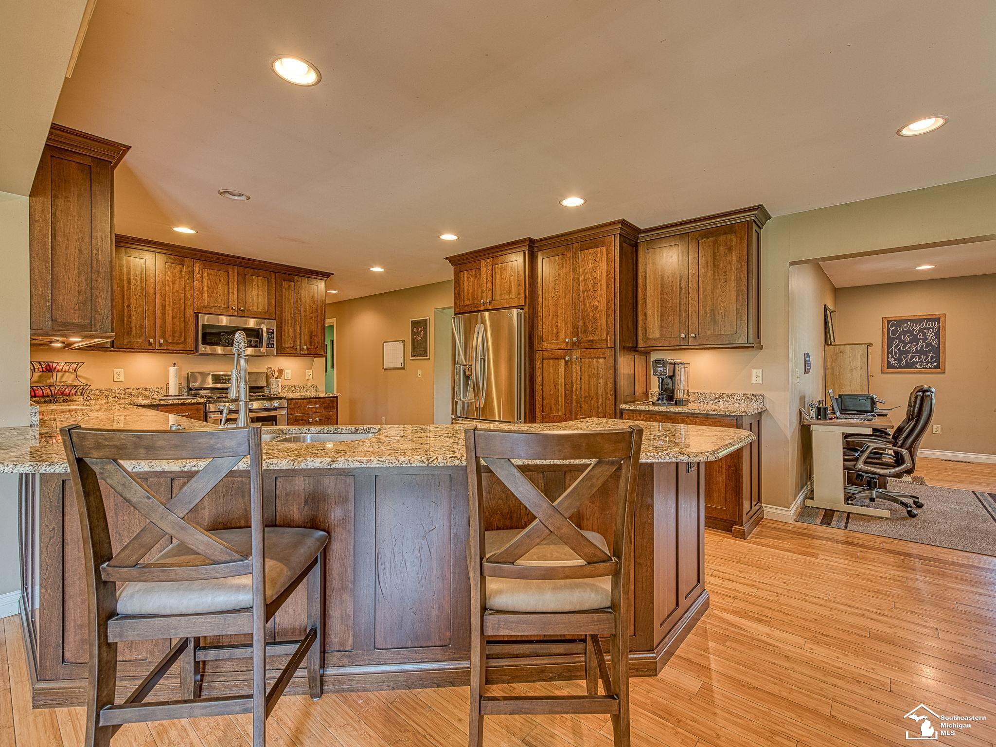2755 W Samaria Road