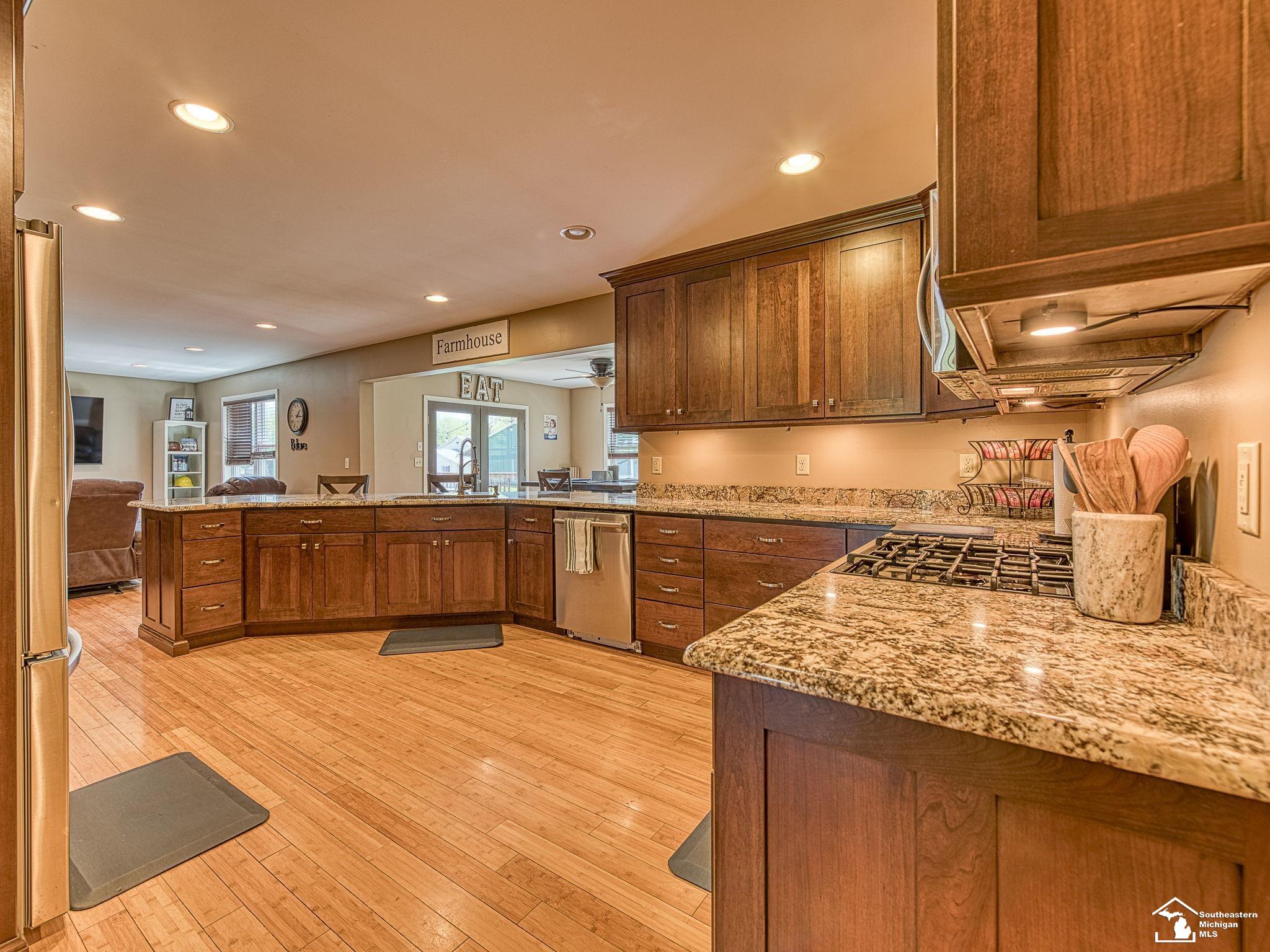 2755 W Samaria Road