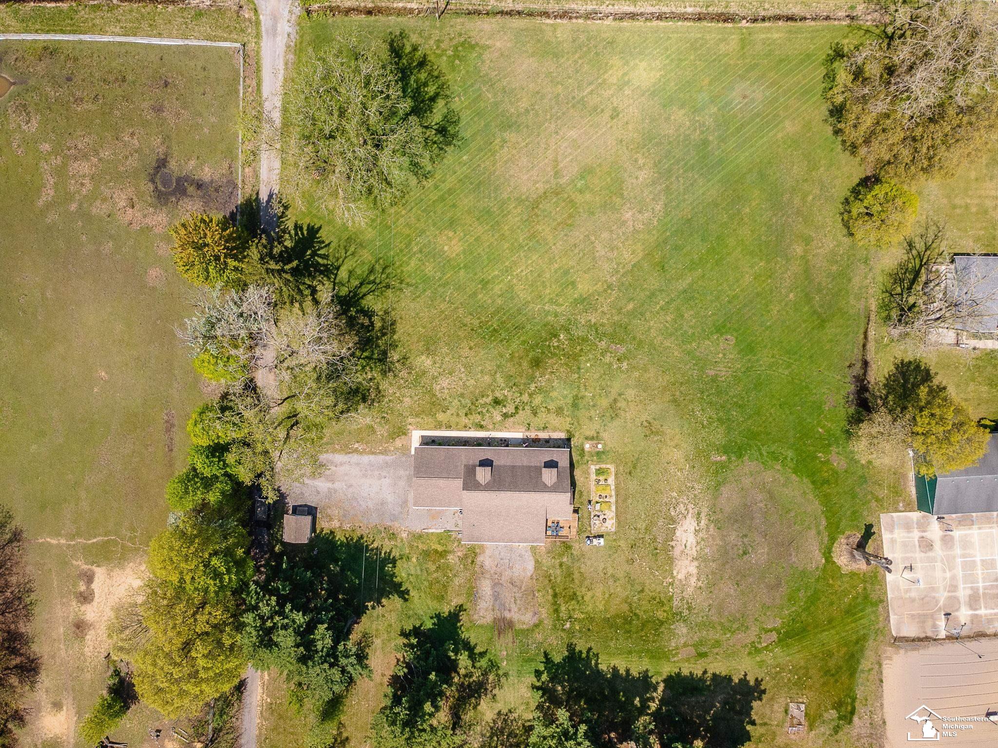 2755 W Samaria Road
