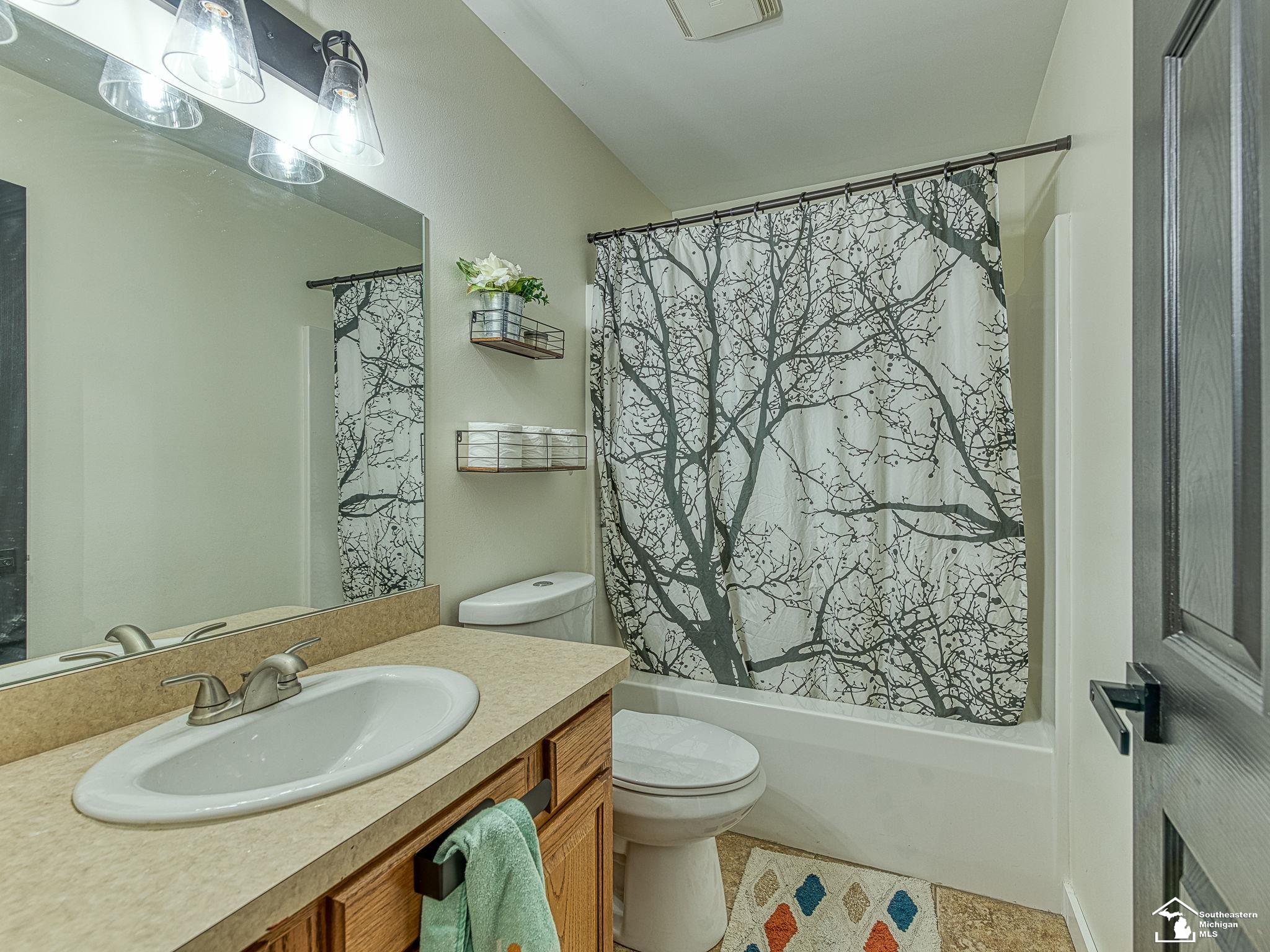957 Plum Tree Circle