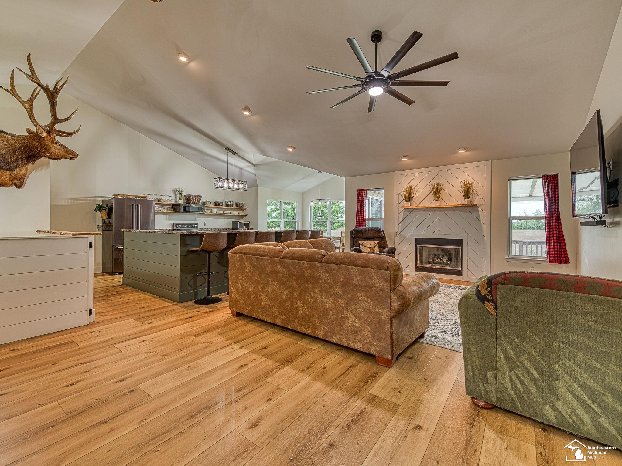 957 Plum Tree Circle