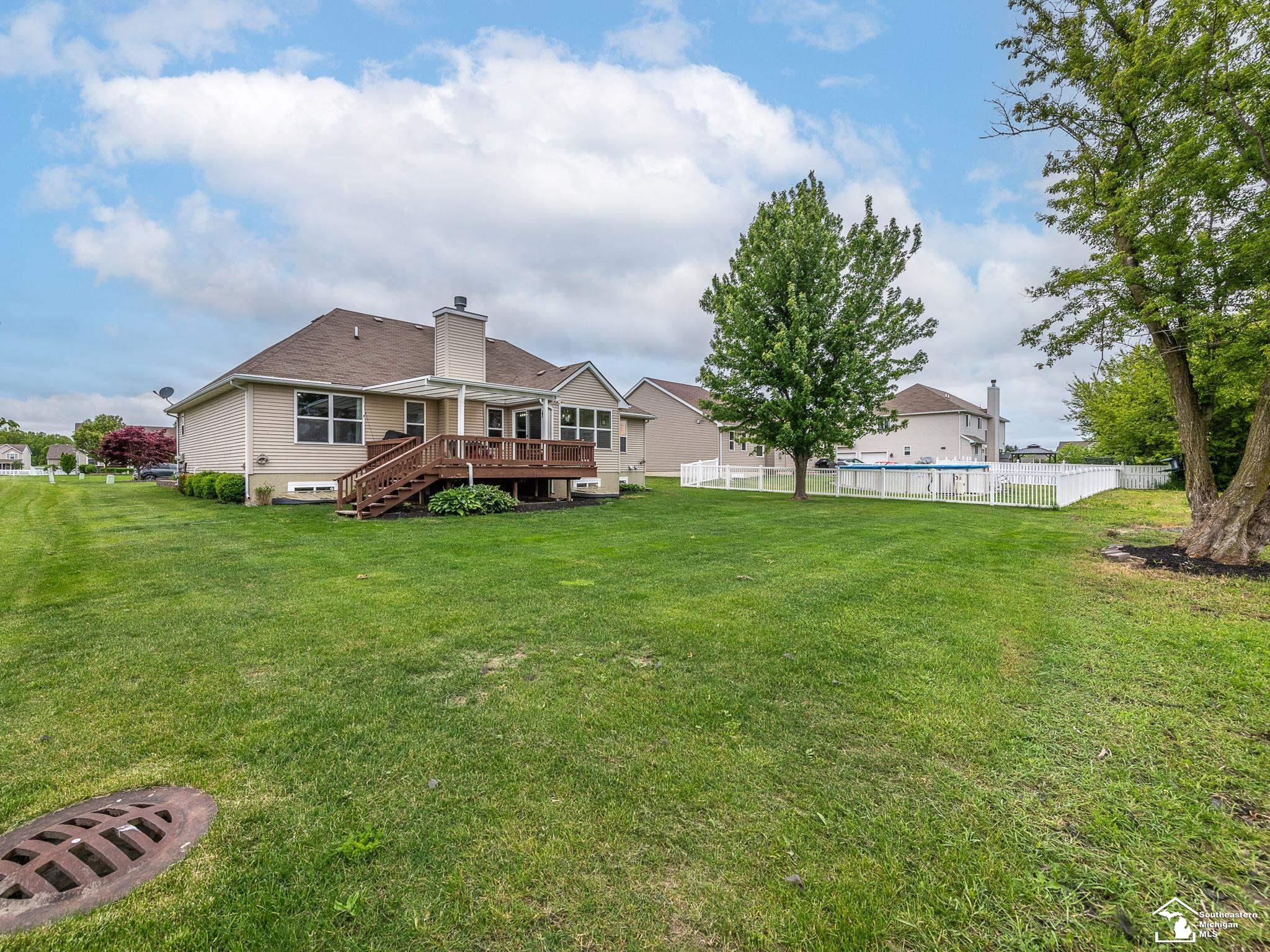 957 Plum Tree Circle