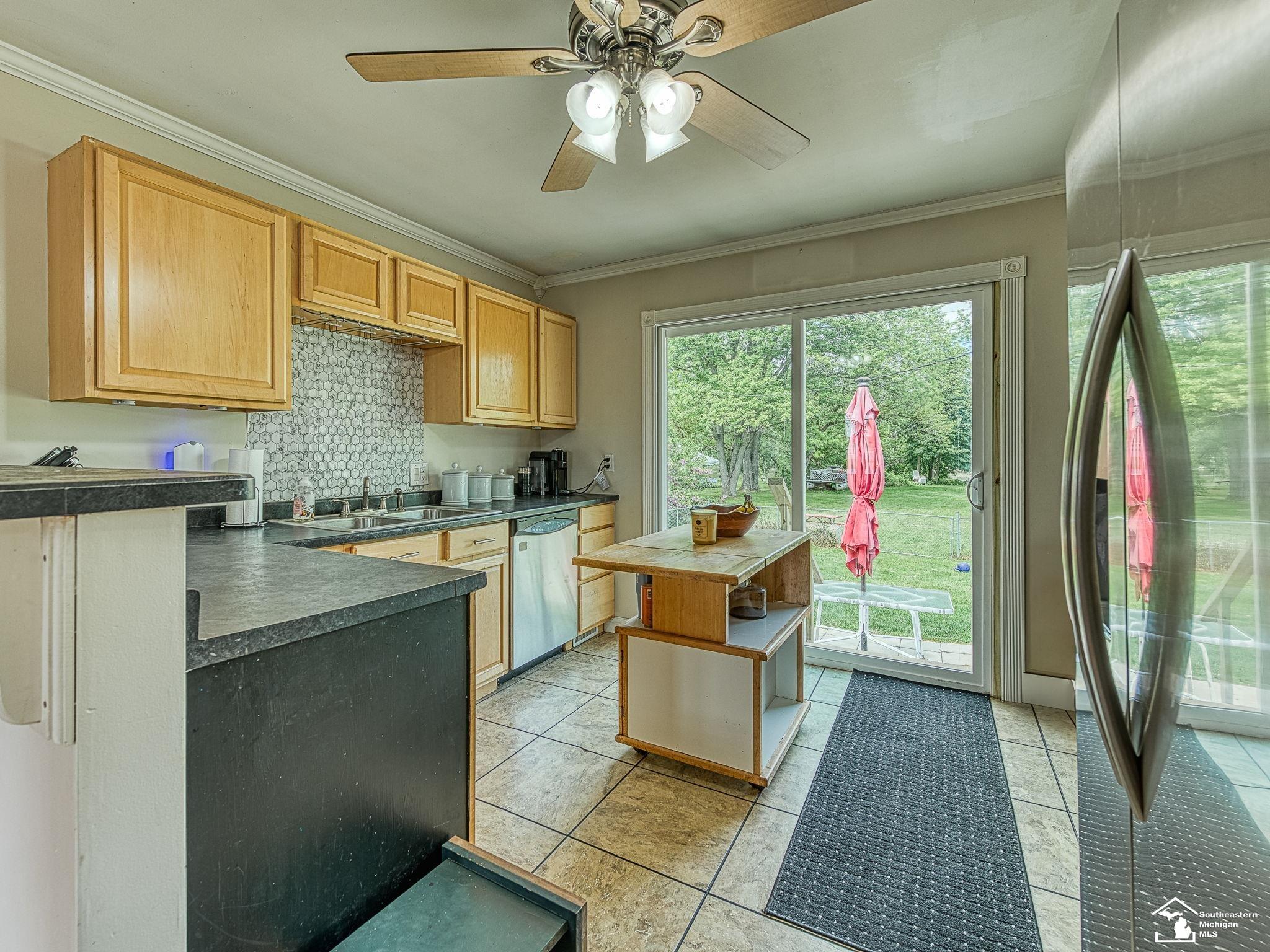 3200 S Custer Road