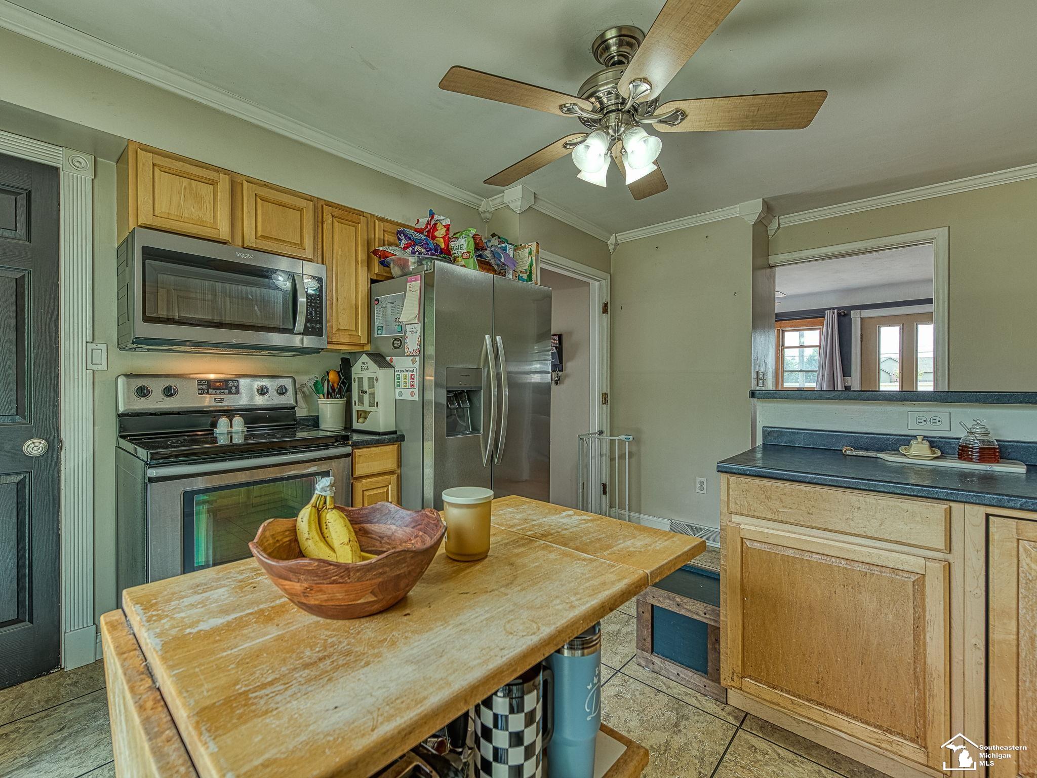 3200 S Custer Road