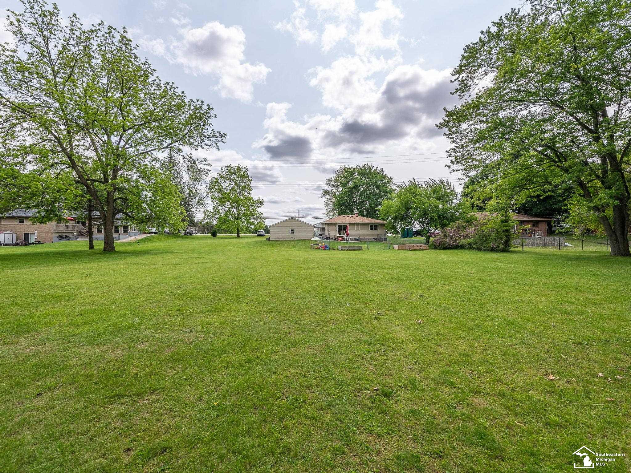 3200 S Custer Road