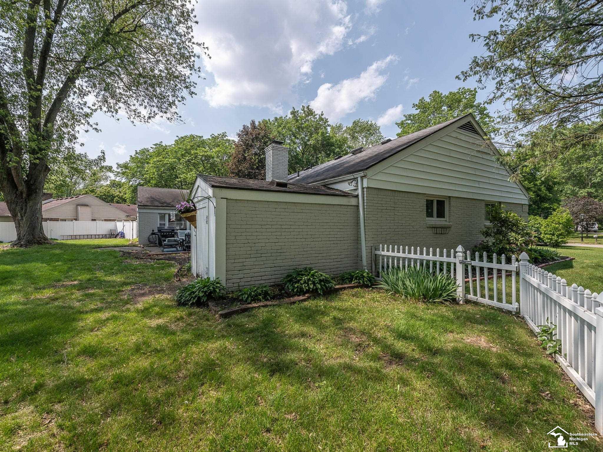 4121 Canterbury Drive