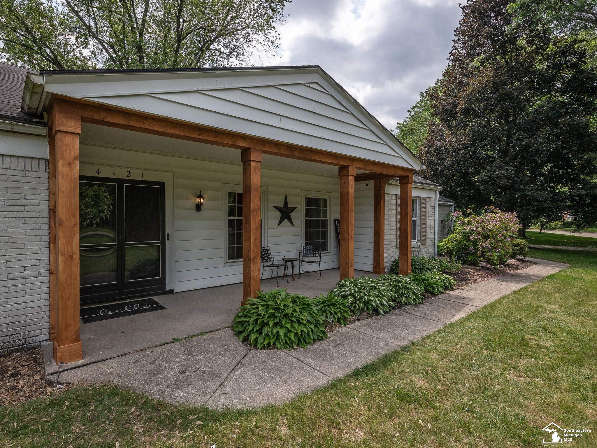 4121 Canterbury Drive