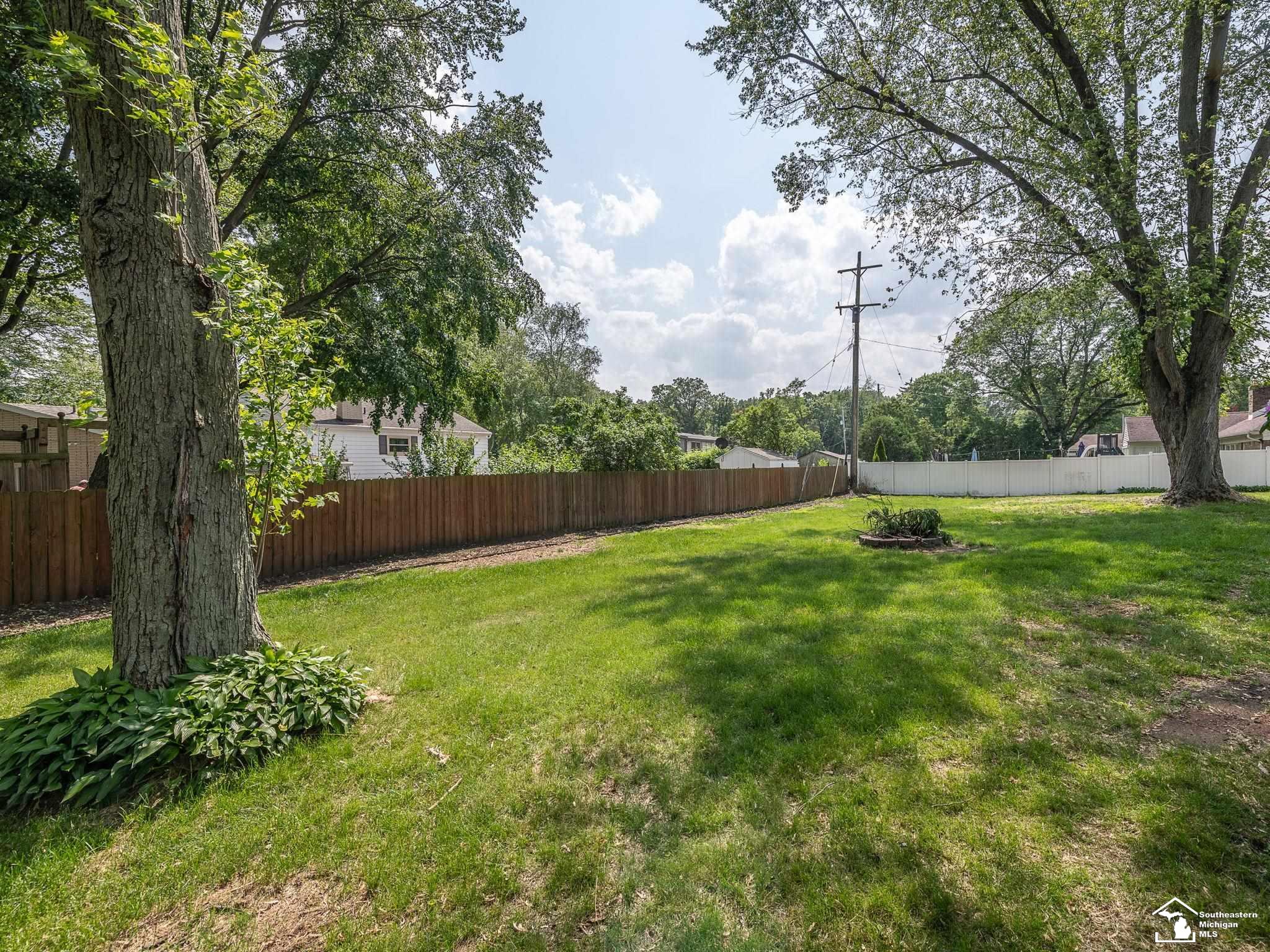4121 Canterbury Drive