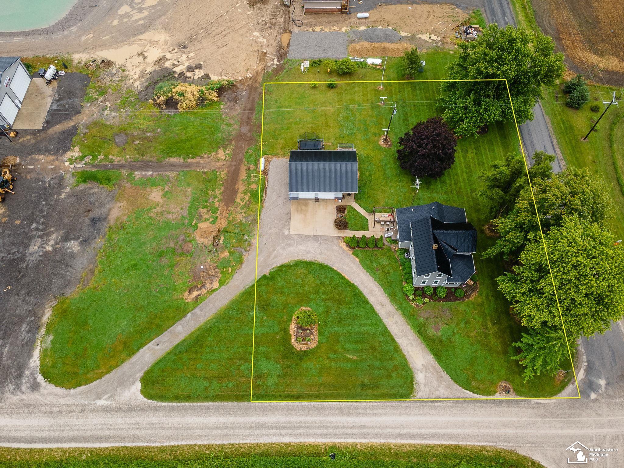 1095 Nieman Road
