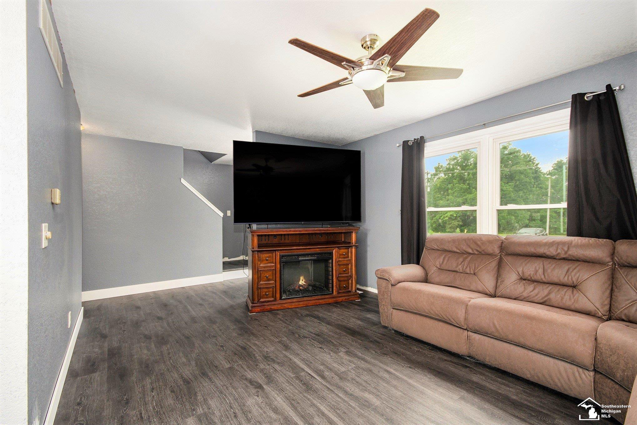 3938 N Otter Creek Road