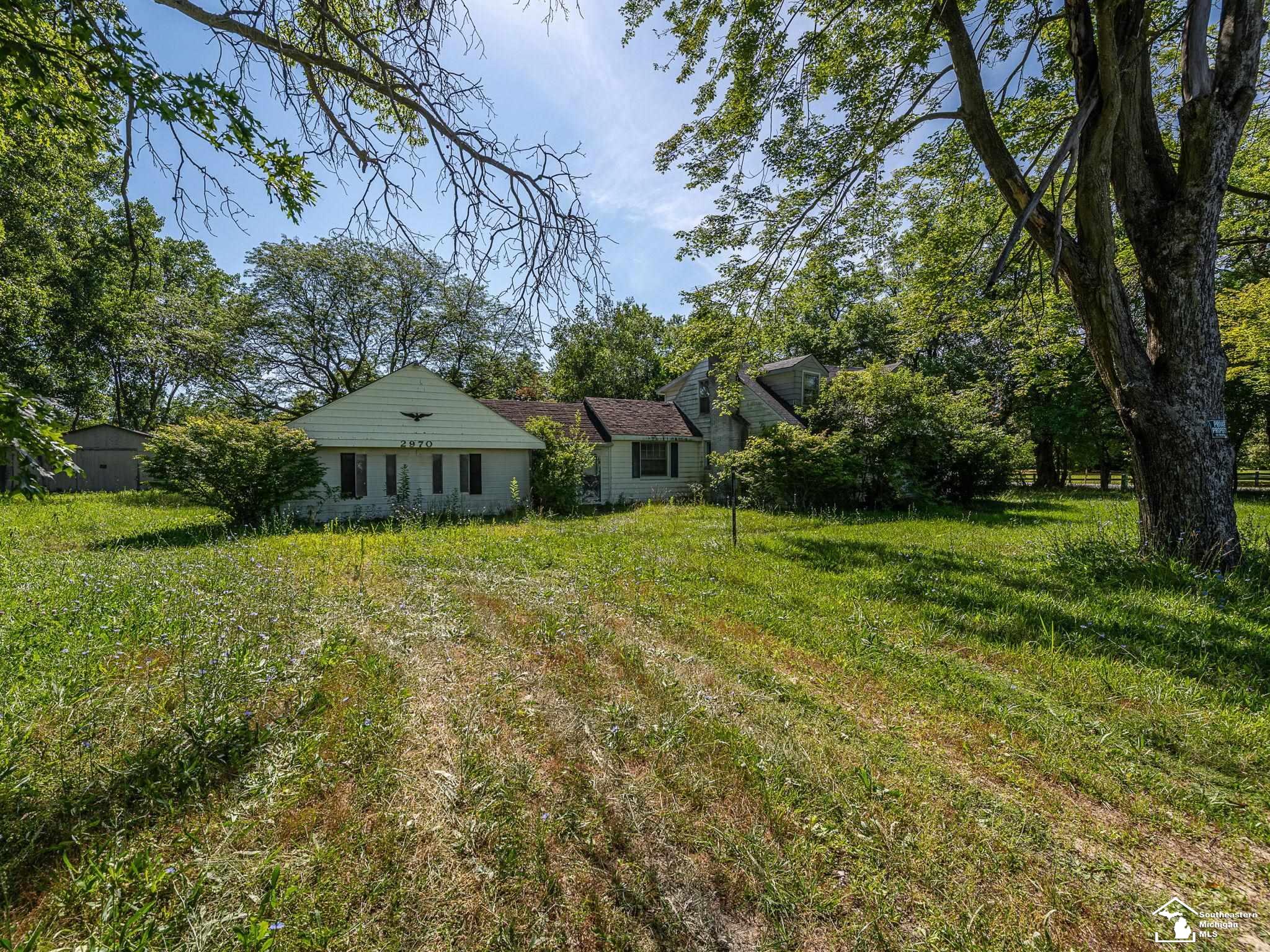 2970 W Newburg Road
