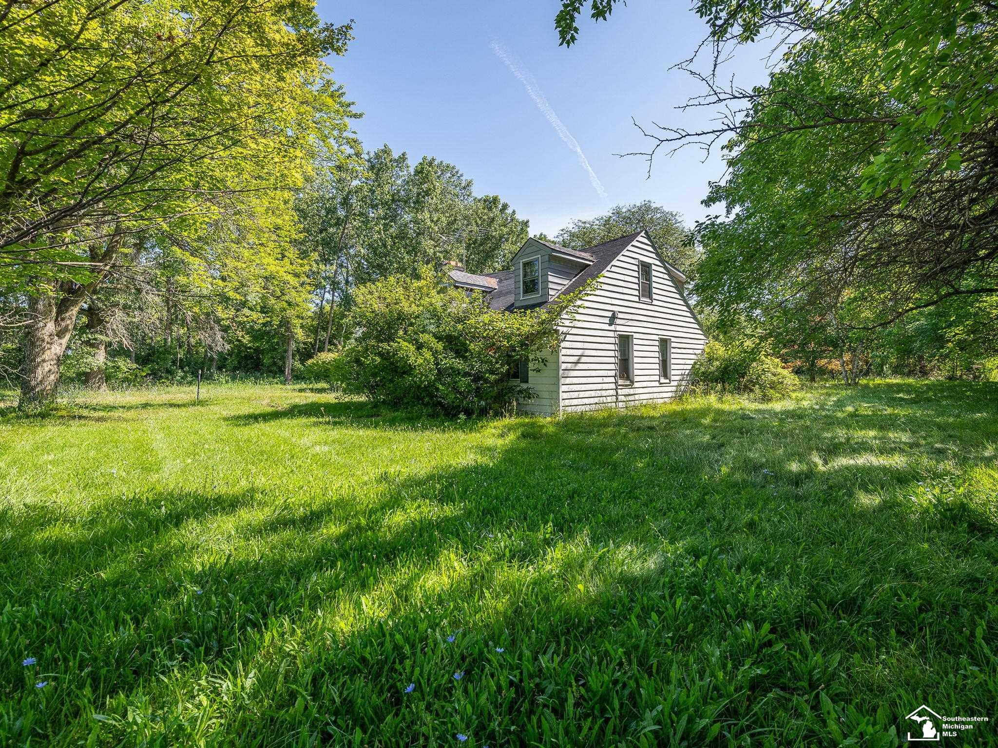 2970 W Newburg Road