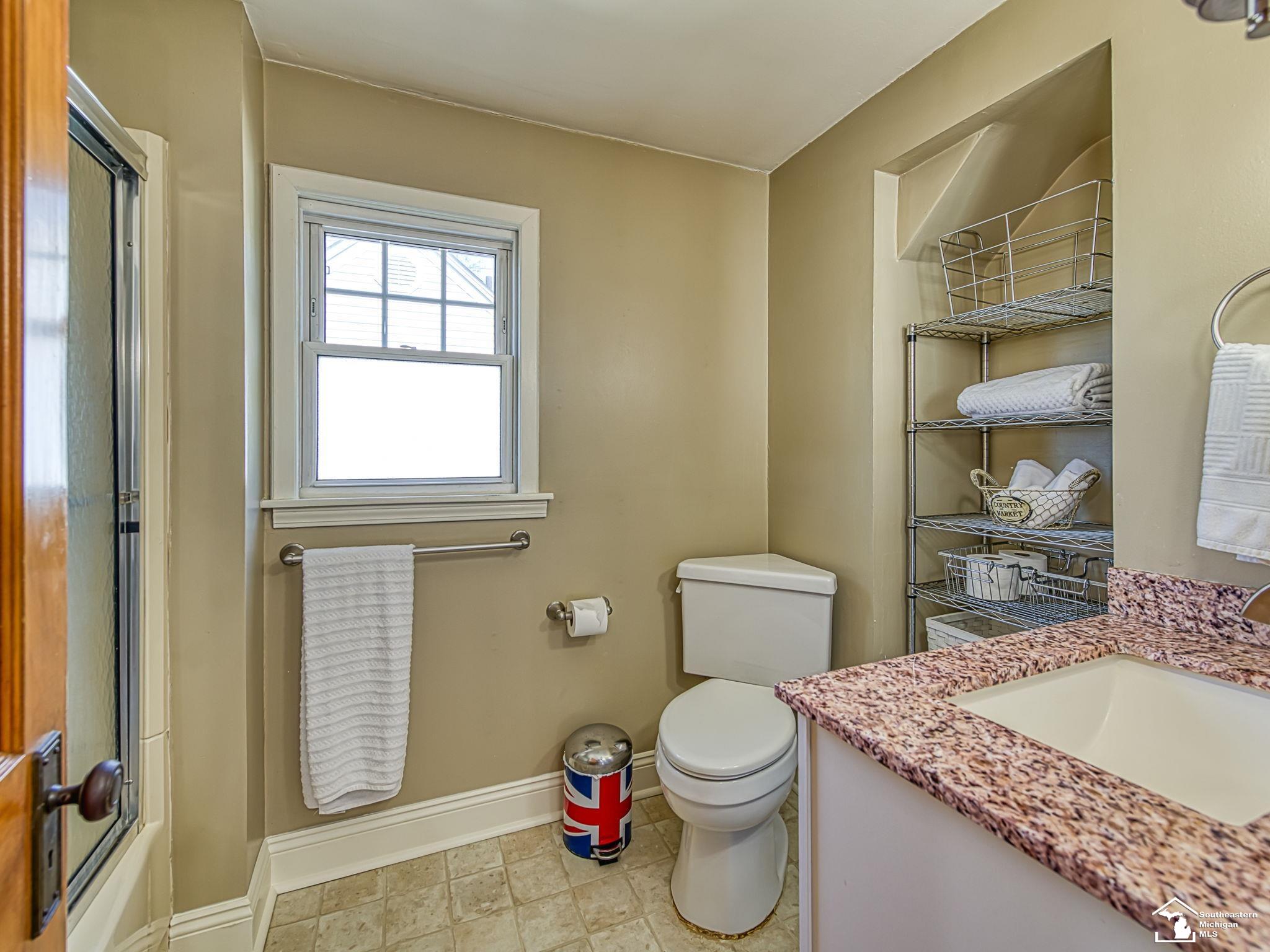 322 Shadowlawn Place