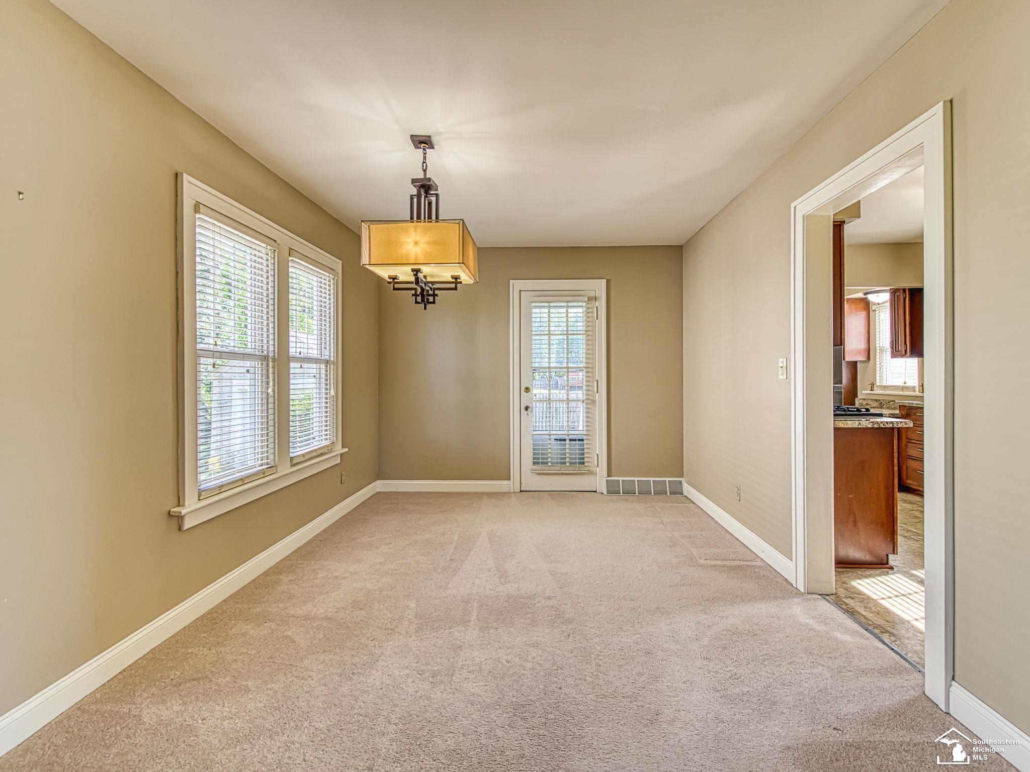 322 Shadowlawn Place