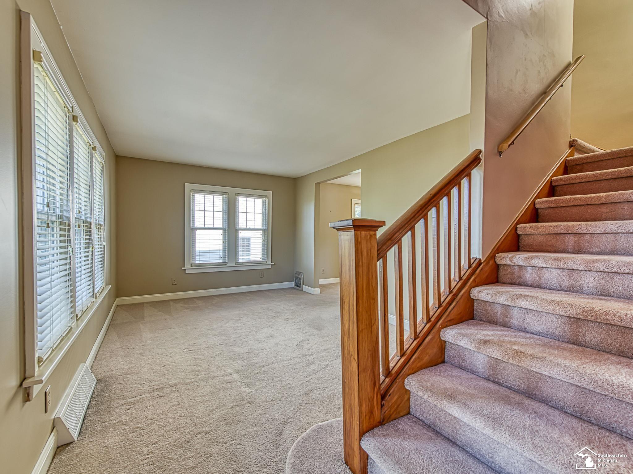 322 Shadowlawn Place