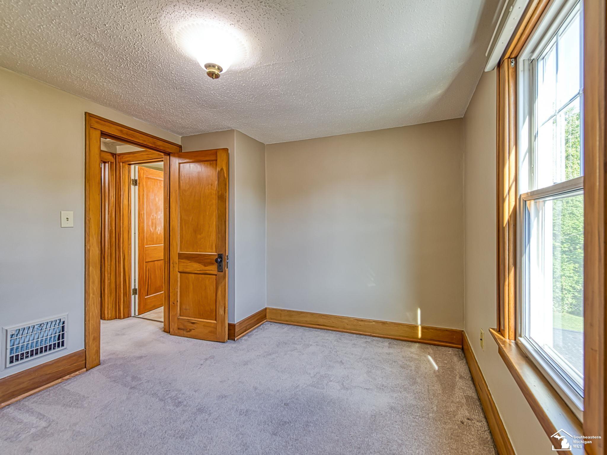 322 Shadowlawn Place