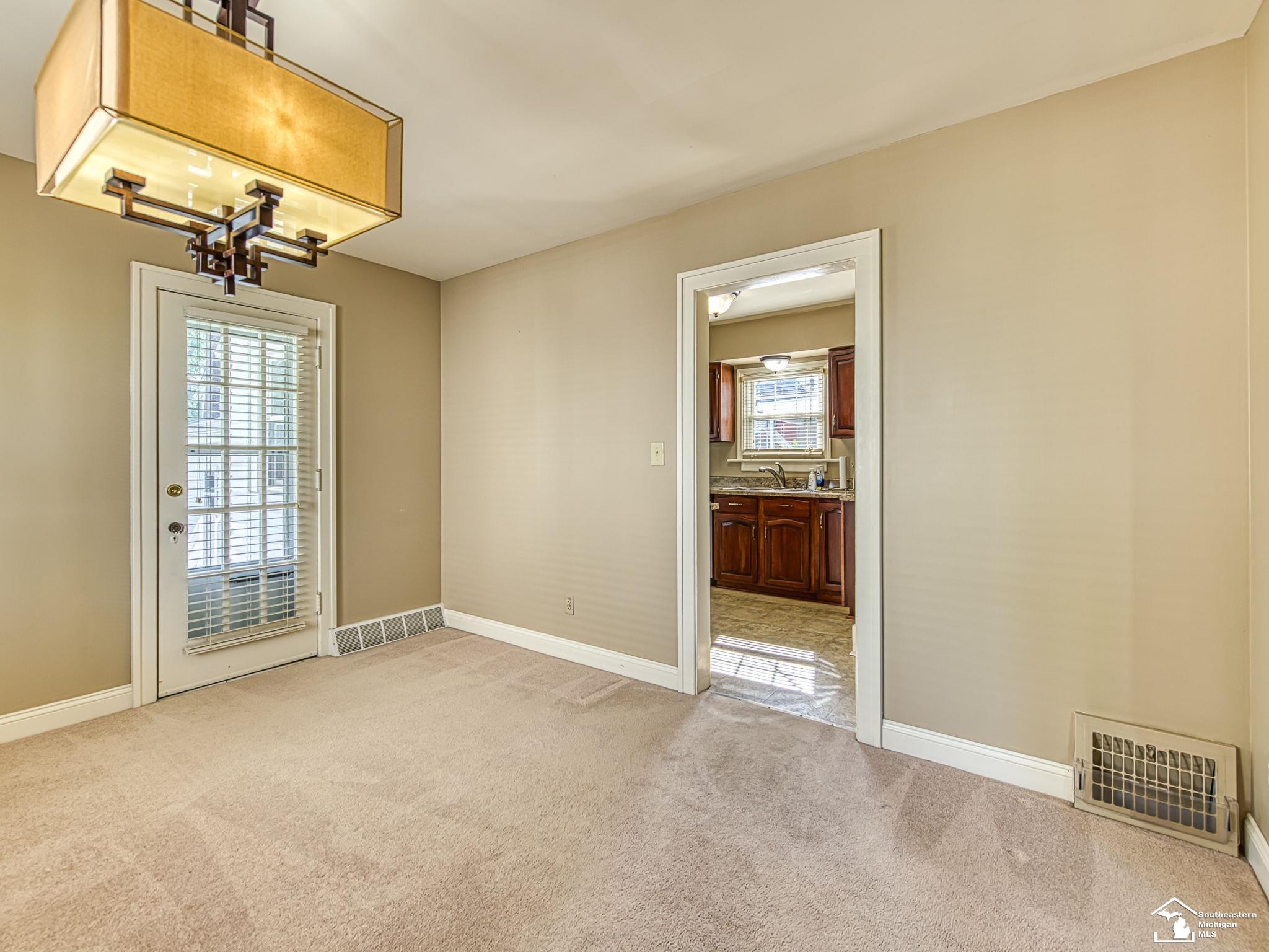 322 Shadowlawn Place