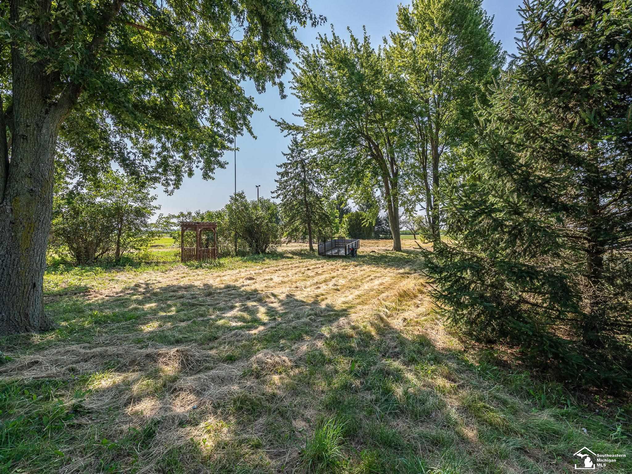 7905 S County Line Highway
