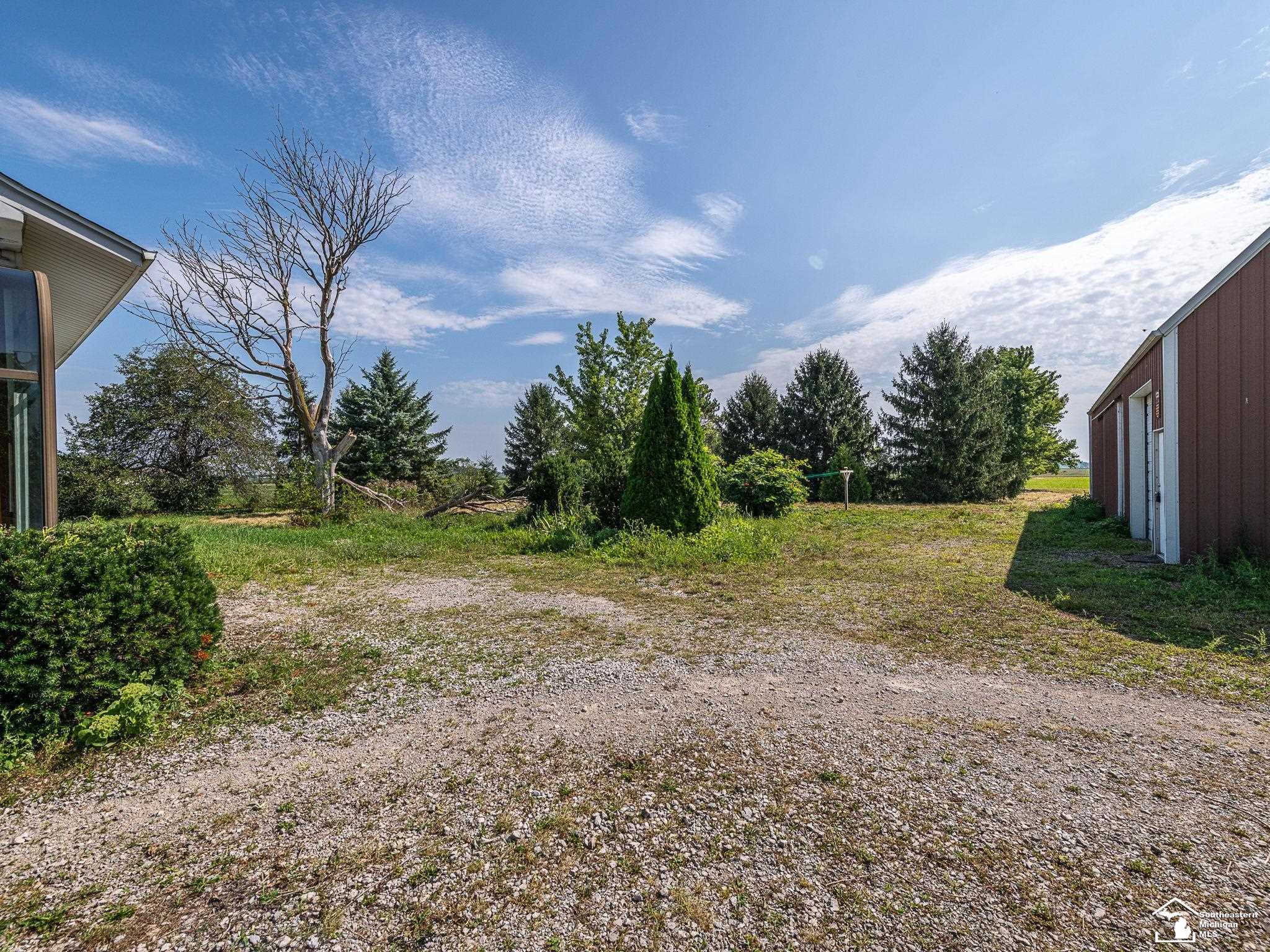 7905 S County Line Highway