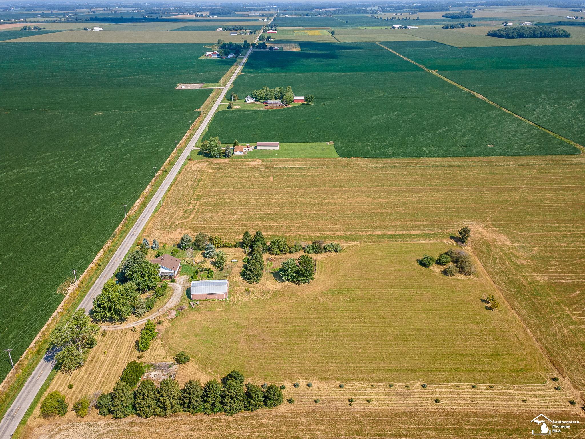 7905 S County Line Highway