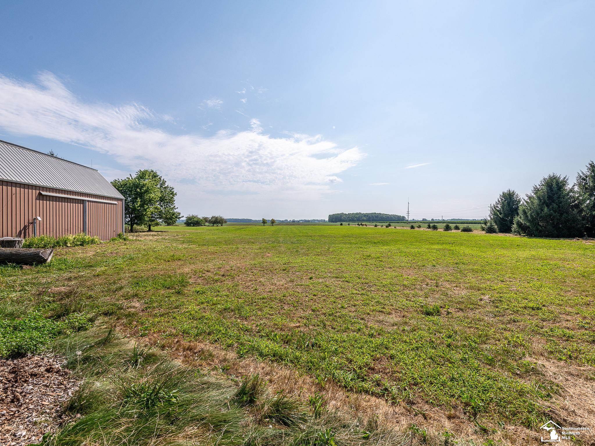 7905 S County Line Highway