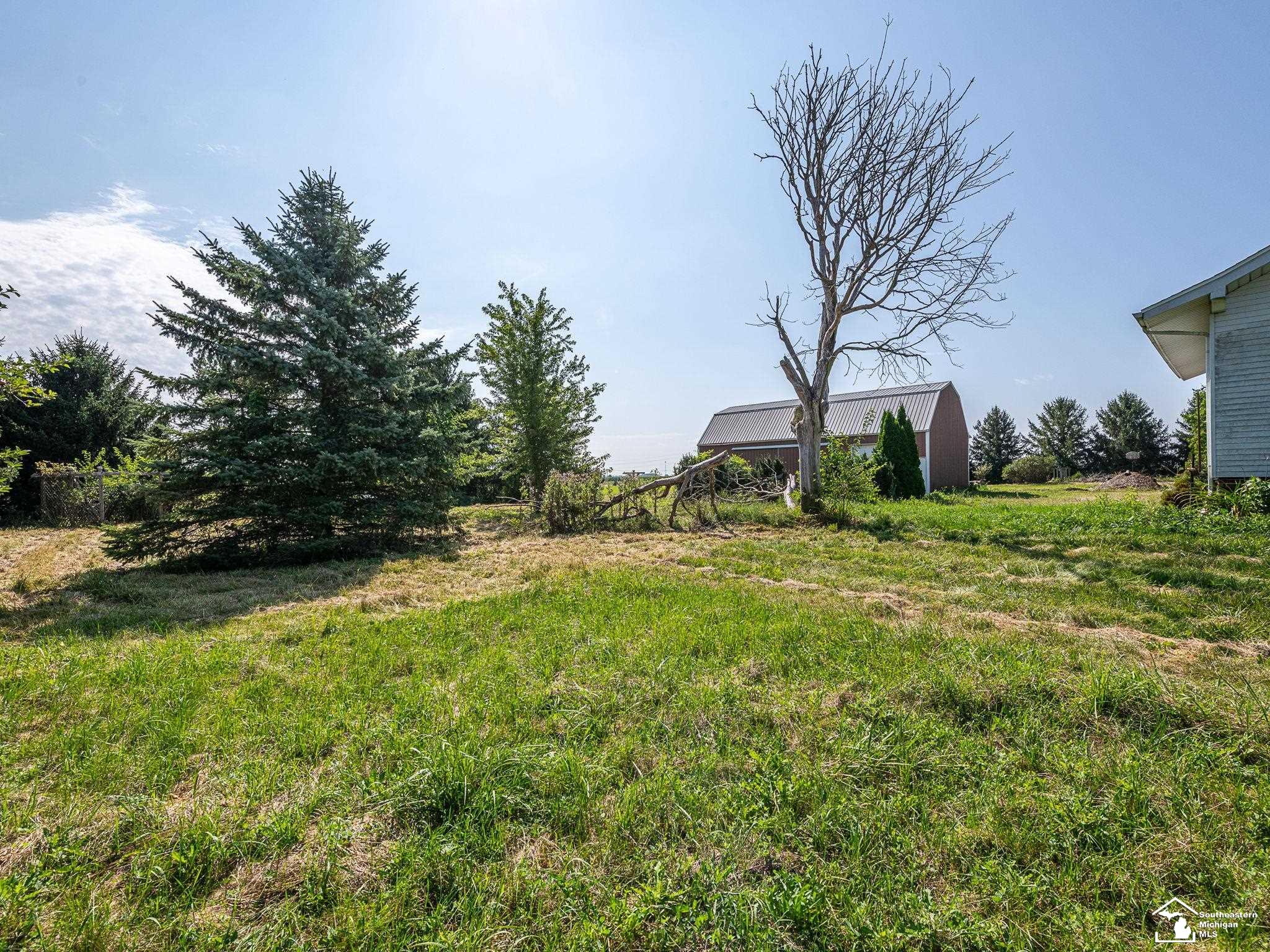 7905 S County Line Highway