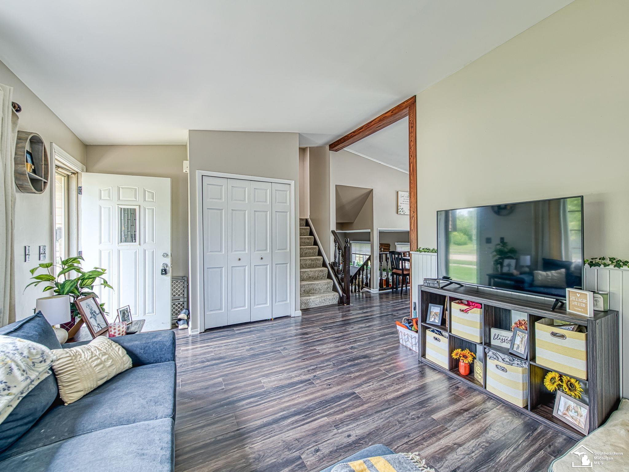 19010 Arlington Drive