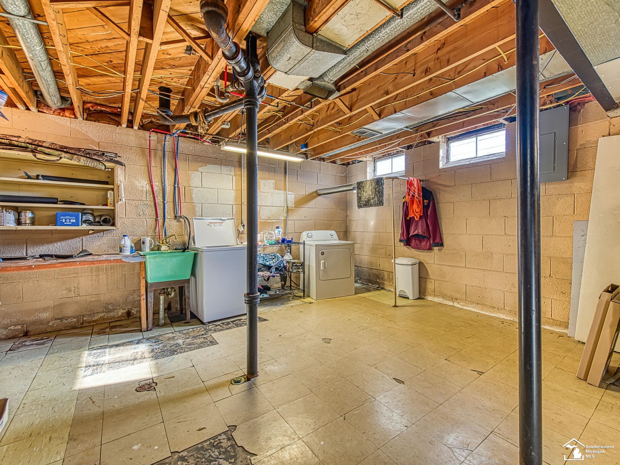 4843 Valley Road
