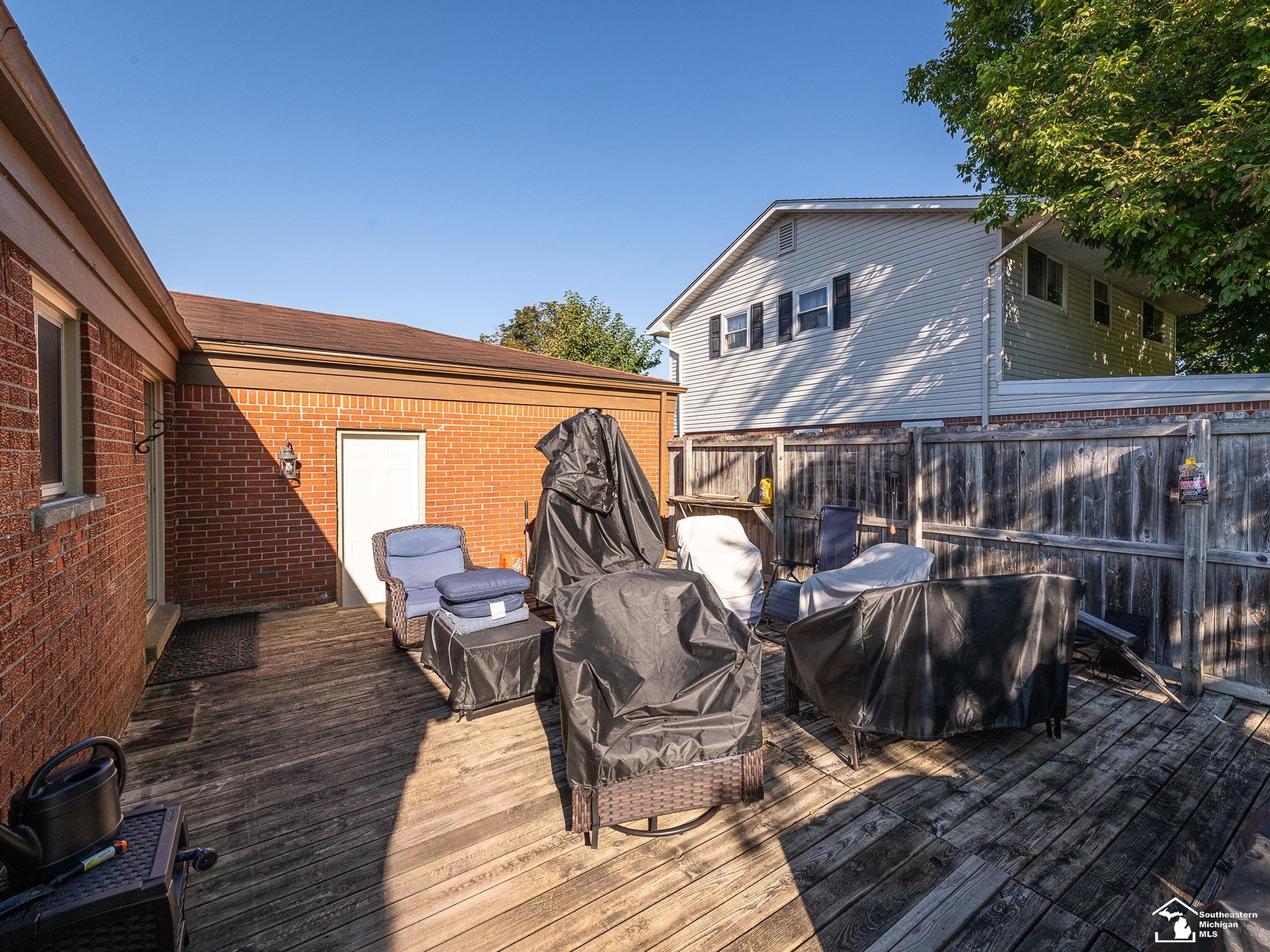 4843 Valley Road