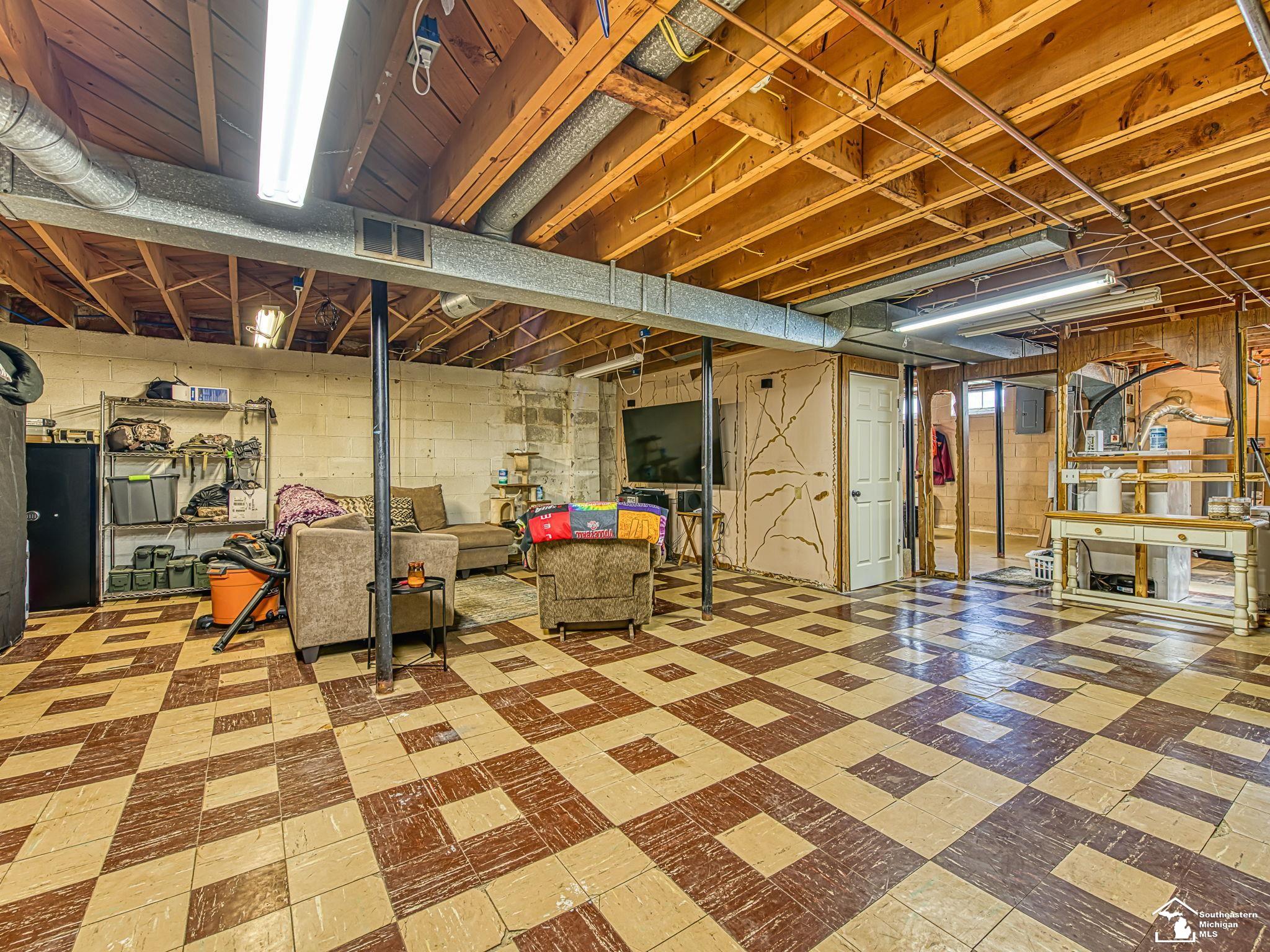 4843 Valley Road