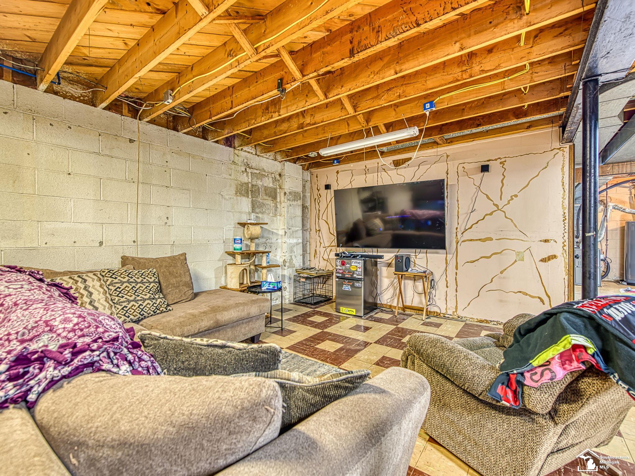 4843 Valley Road