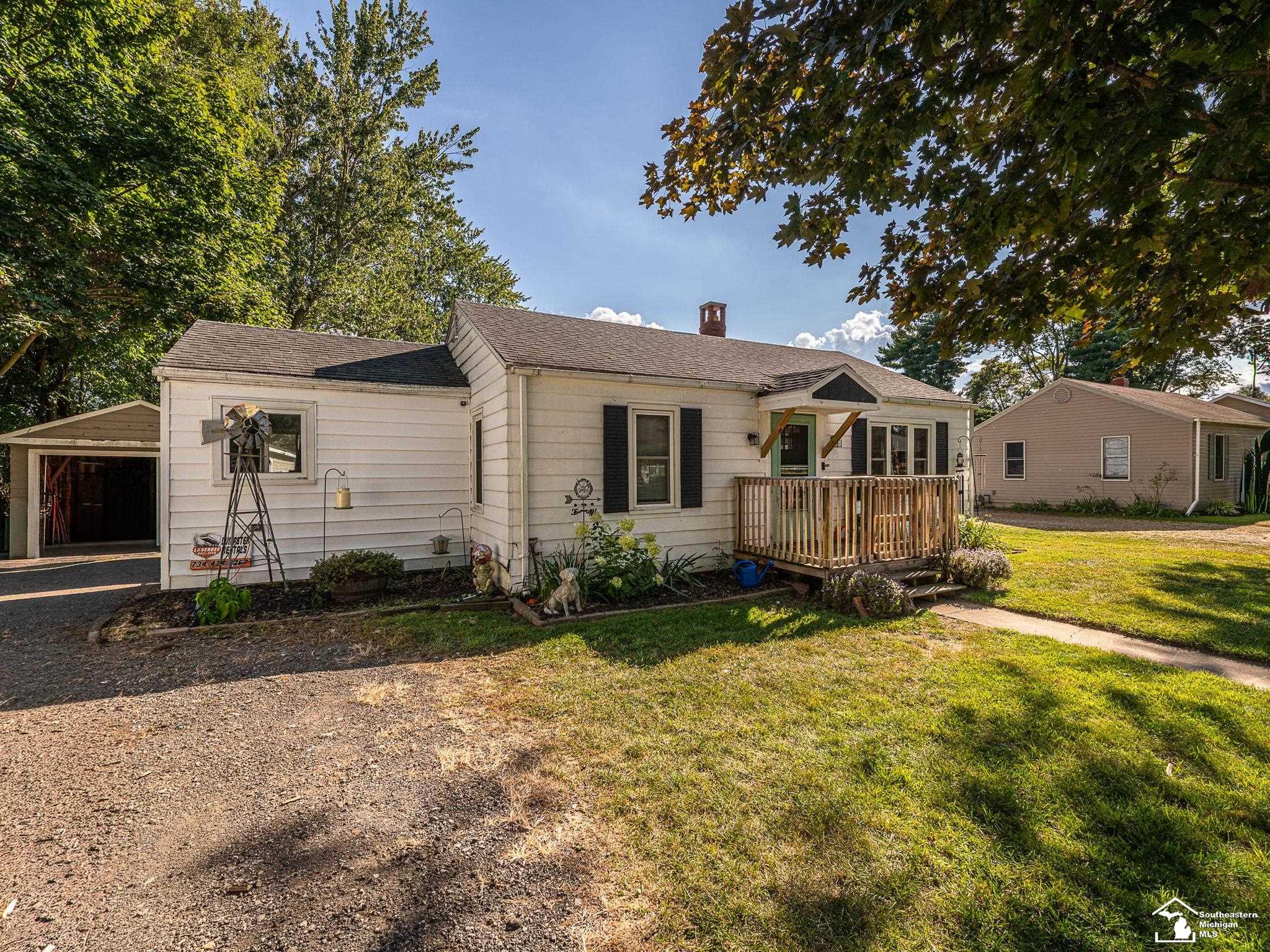 164 E Madison Street