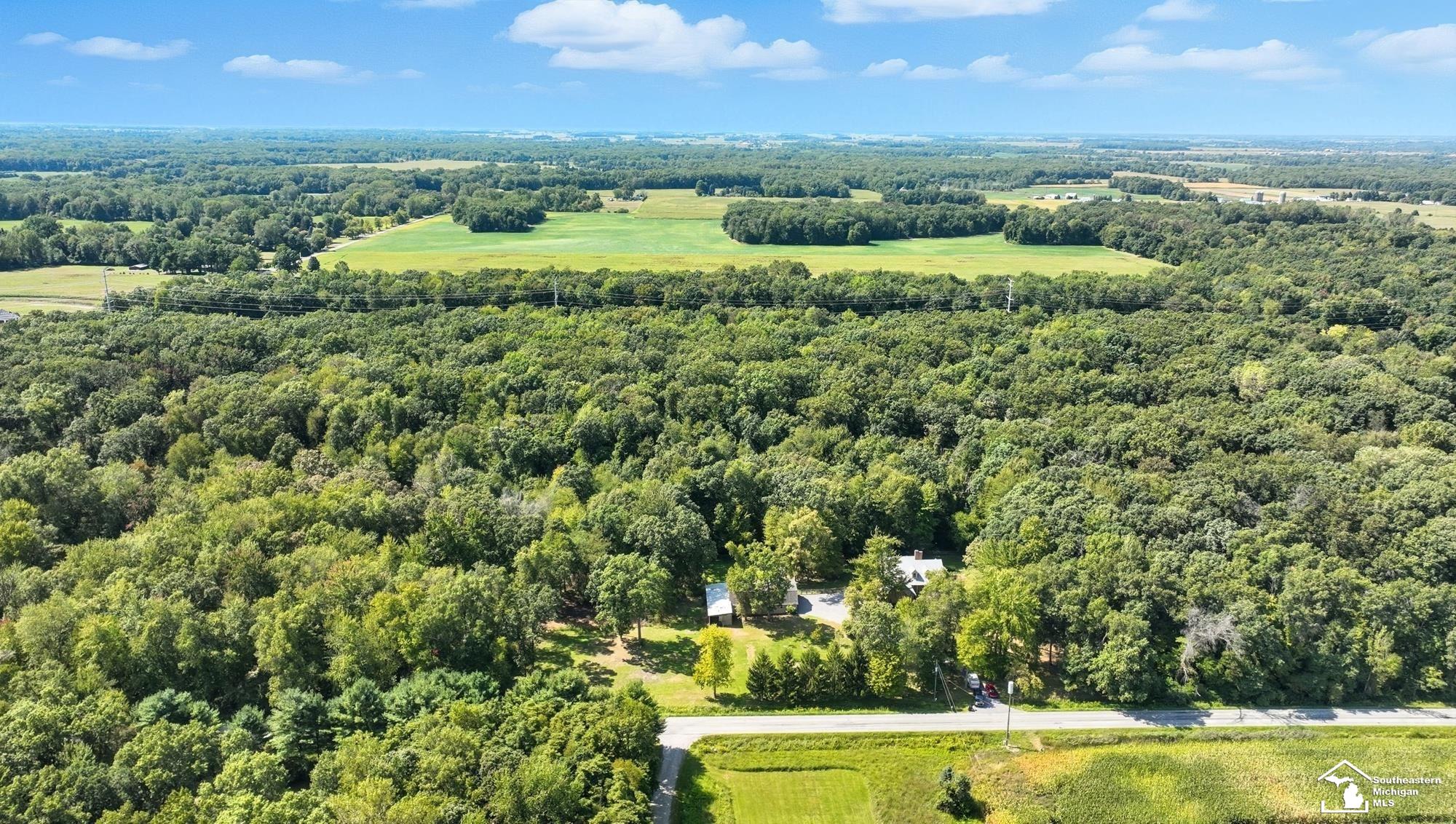 2200 Meanwell Rd Road