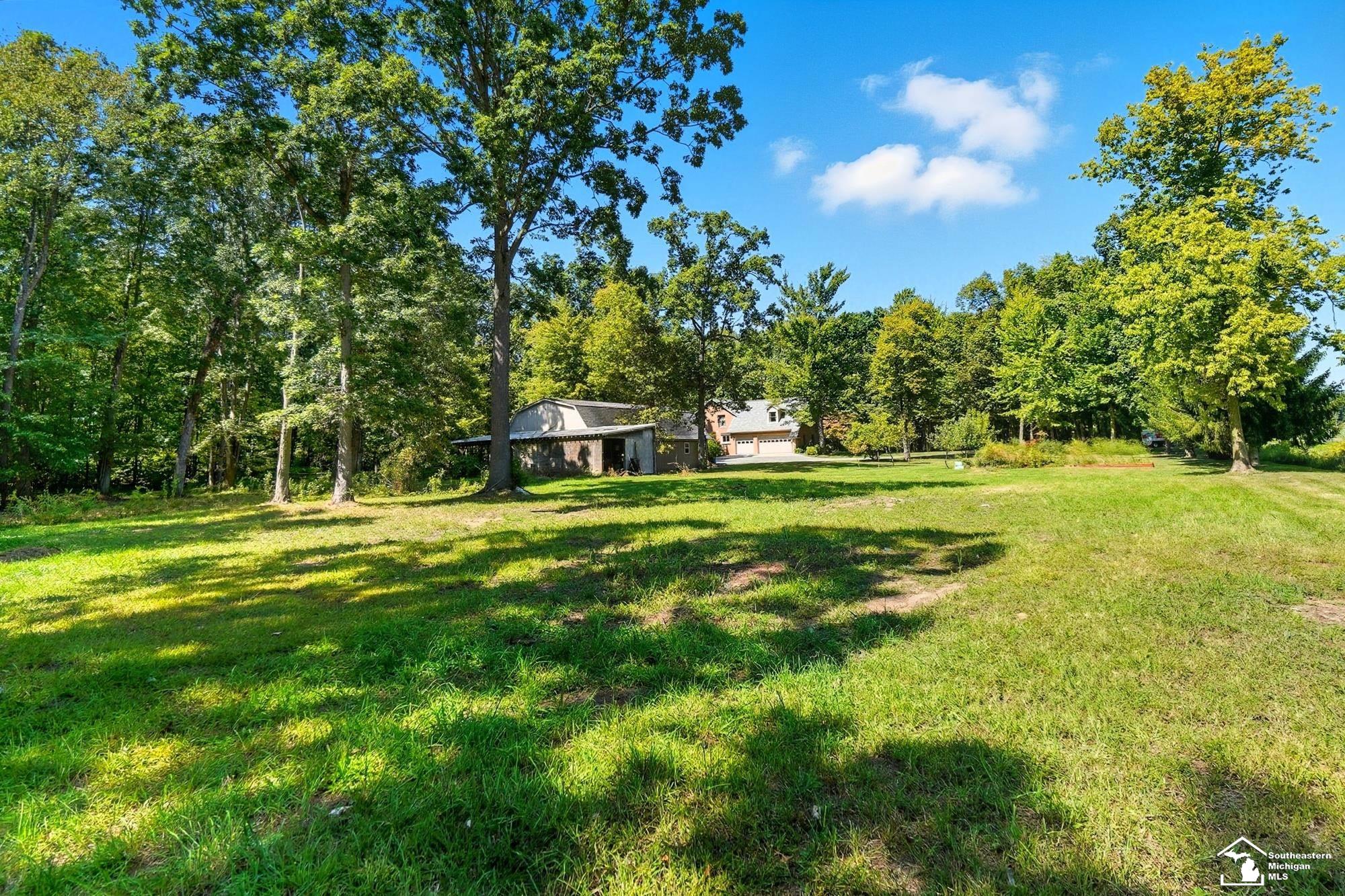 2200 Meanwell Rd Road