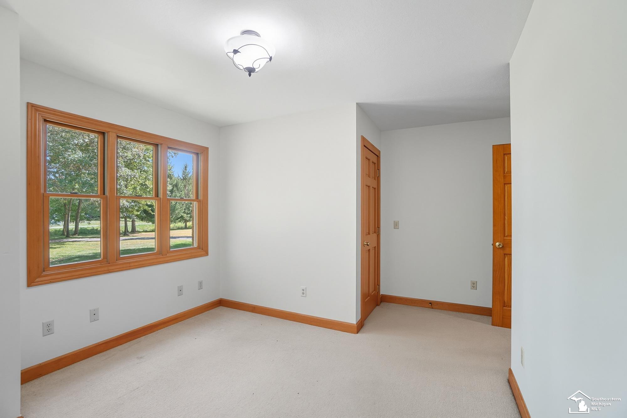 2200 Meanwell Rd Road