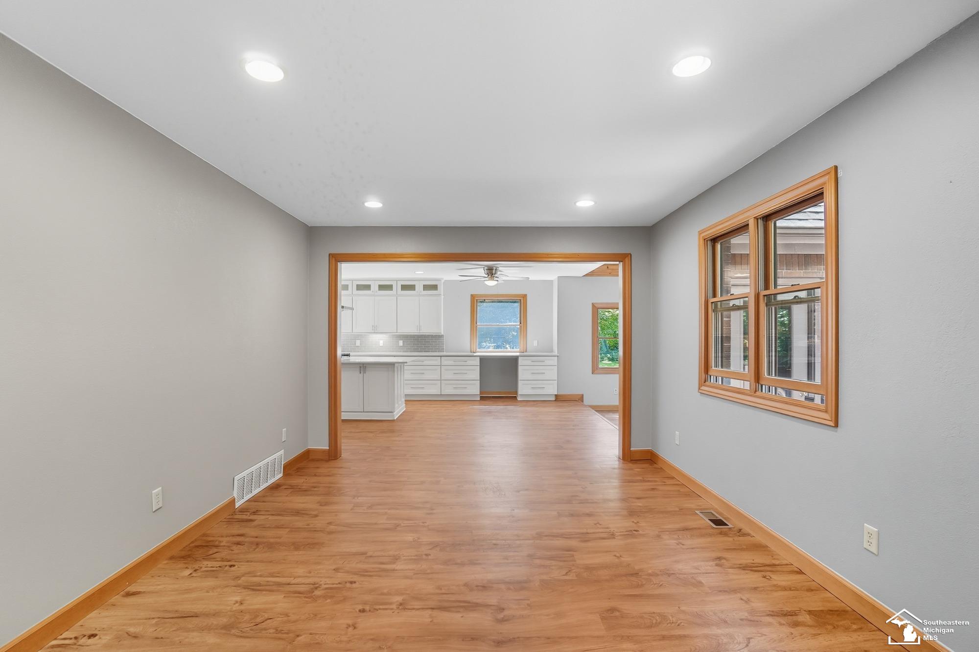 2200 Meanwell Rd Road