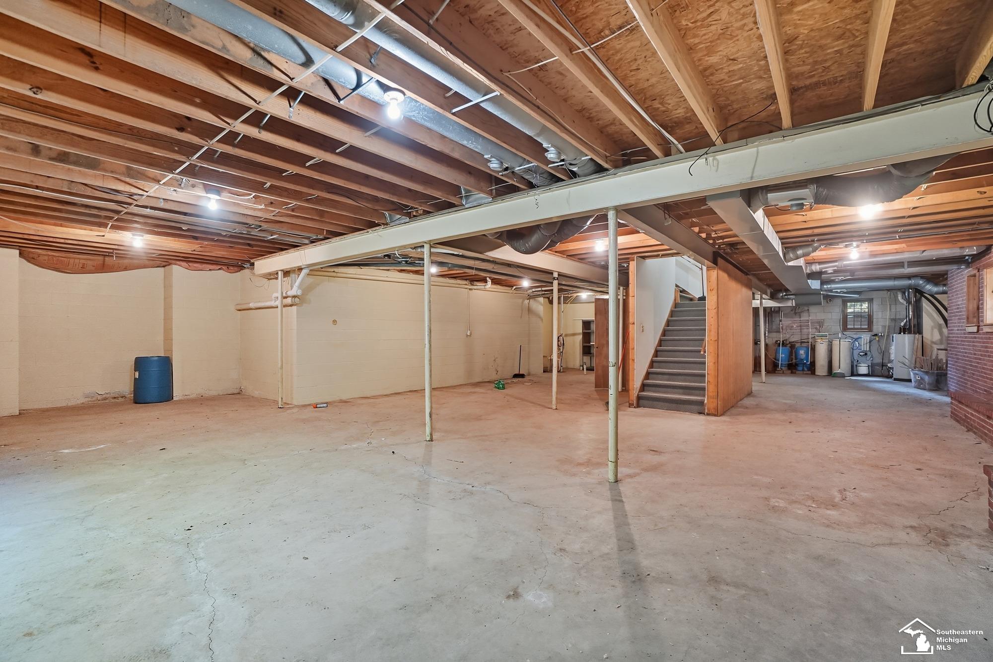 2200 Meanwell Rd Road