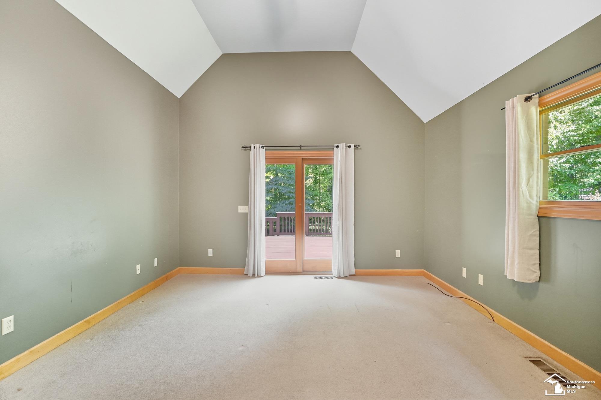 2200 Meanwell Rd Road