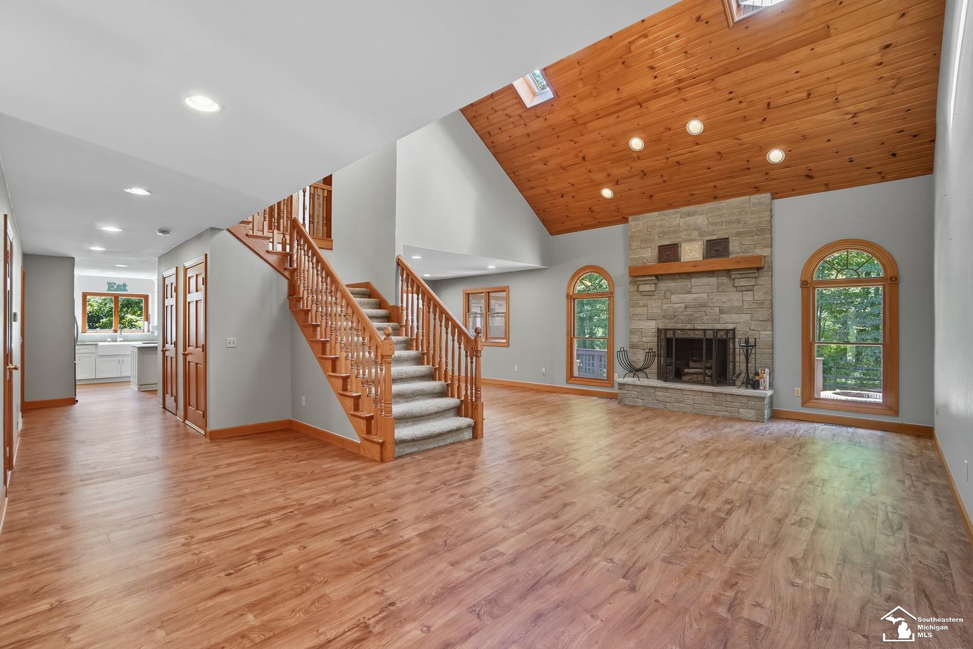 2200 Meanwell Rd Road