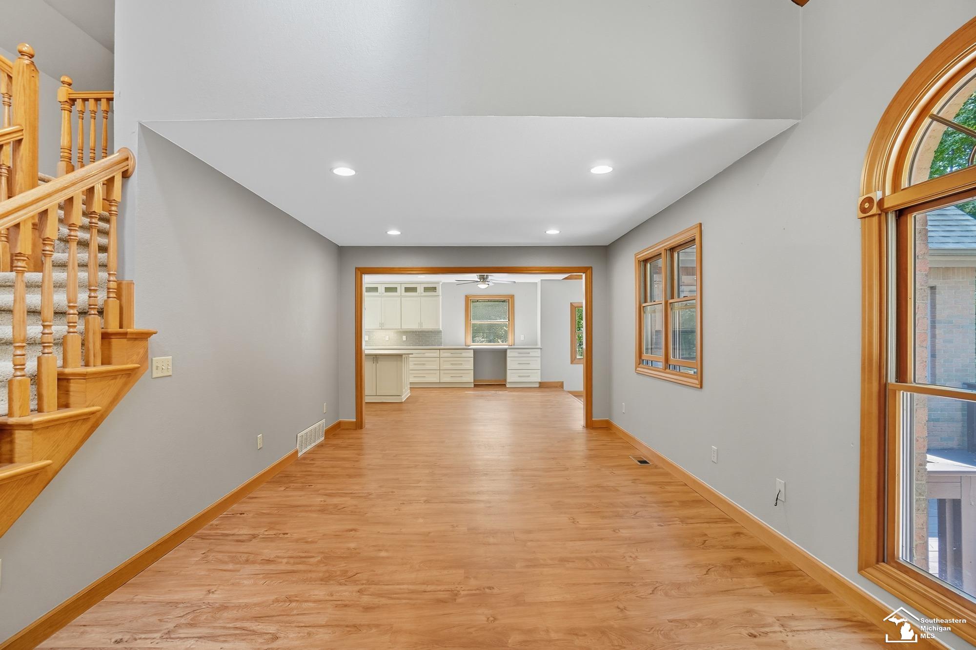 2200 Meanwell Rd Road