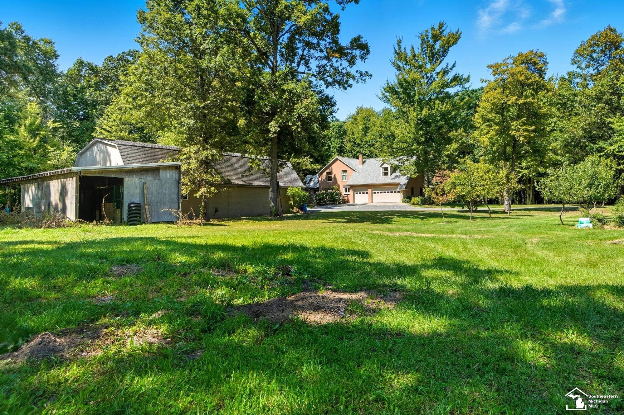 2200 Meanwell Rd Road
