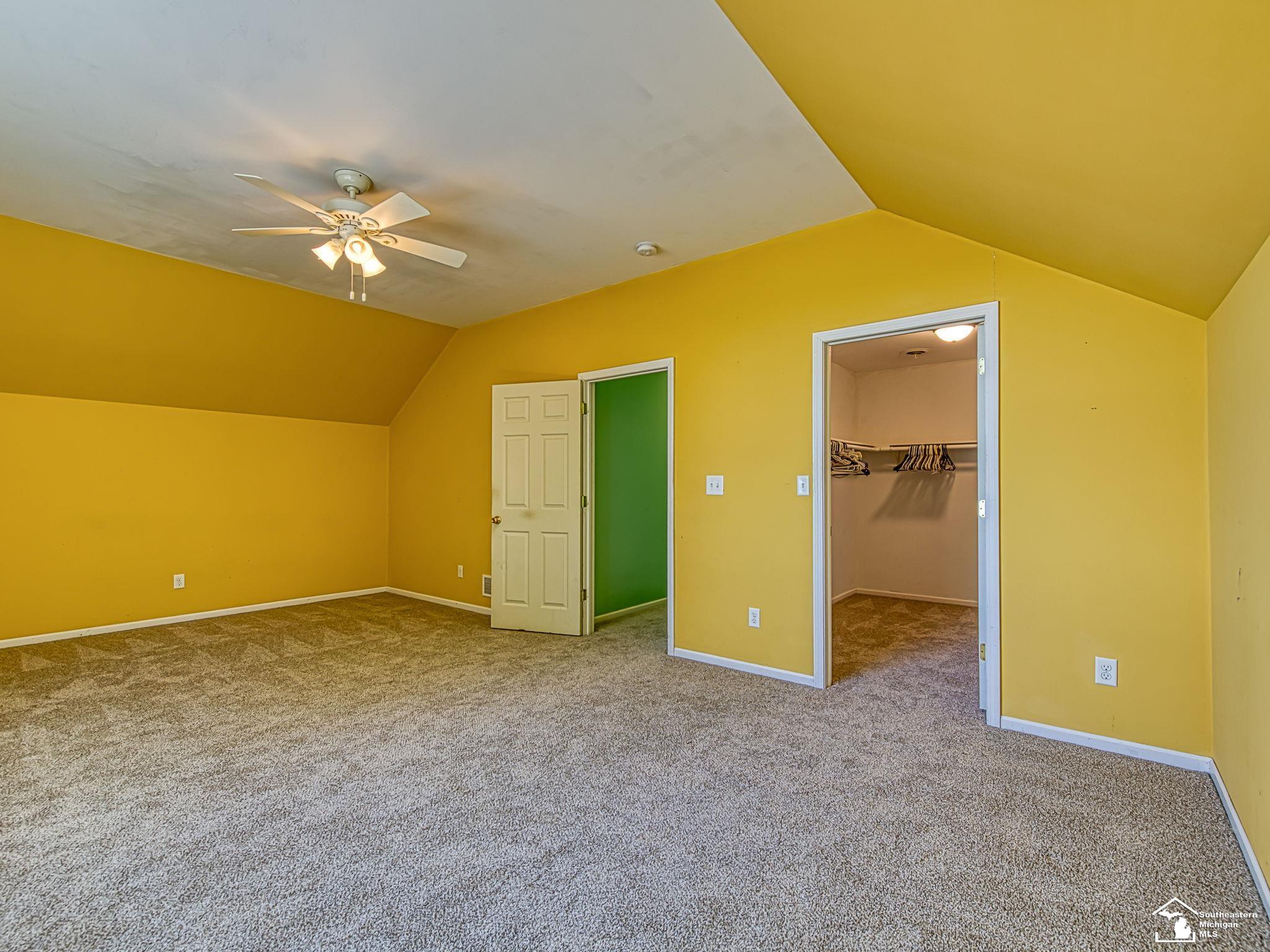 12294 Lakeshore Drive